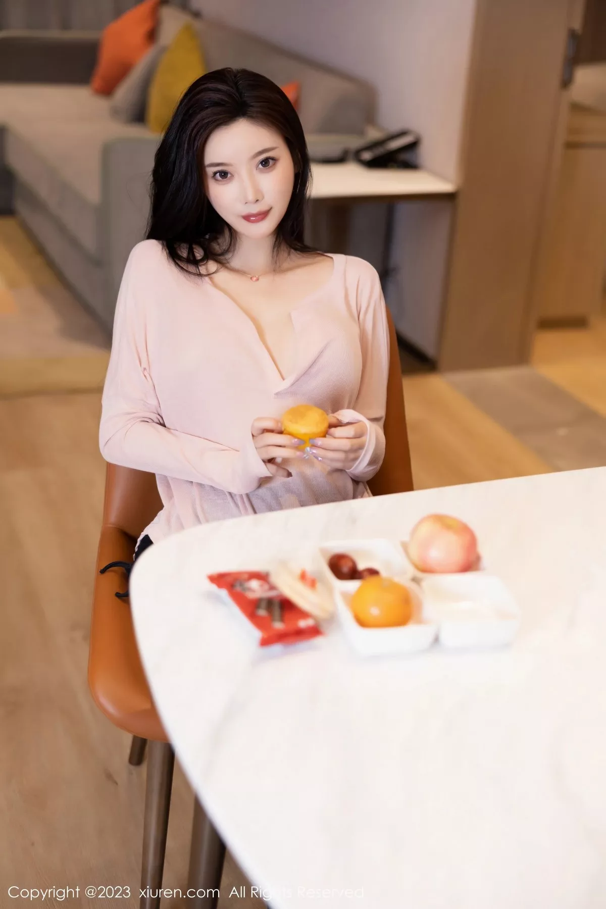 [XiuRen秀人网]第6788期杨晨晨写真 [85P]-004