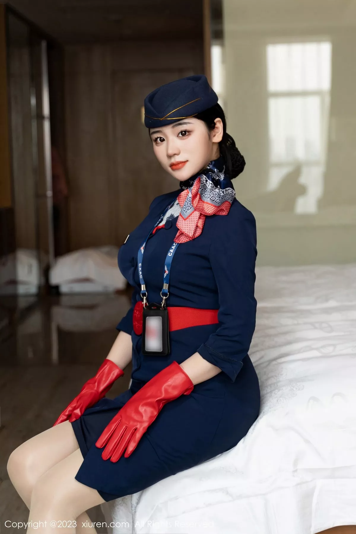 [XiuRen秀人网]第6790期汐汐爱吃草莓写真 [69P]-011