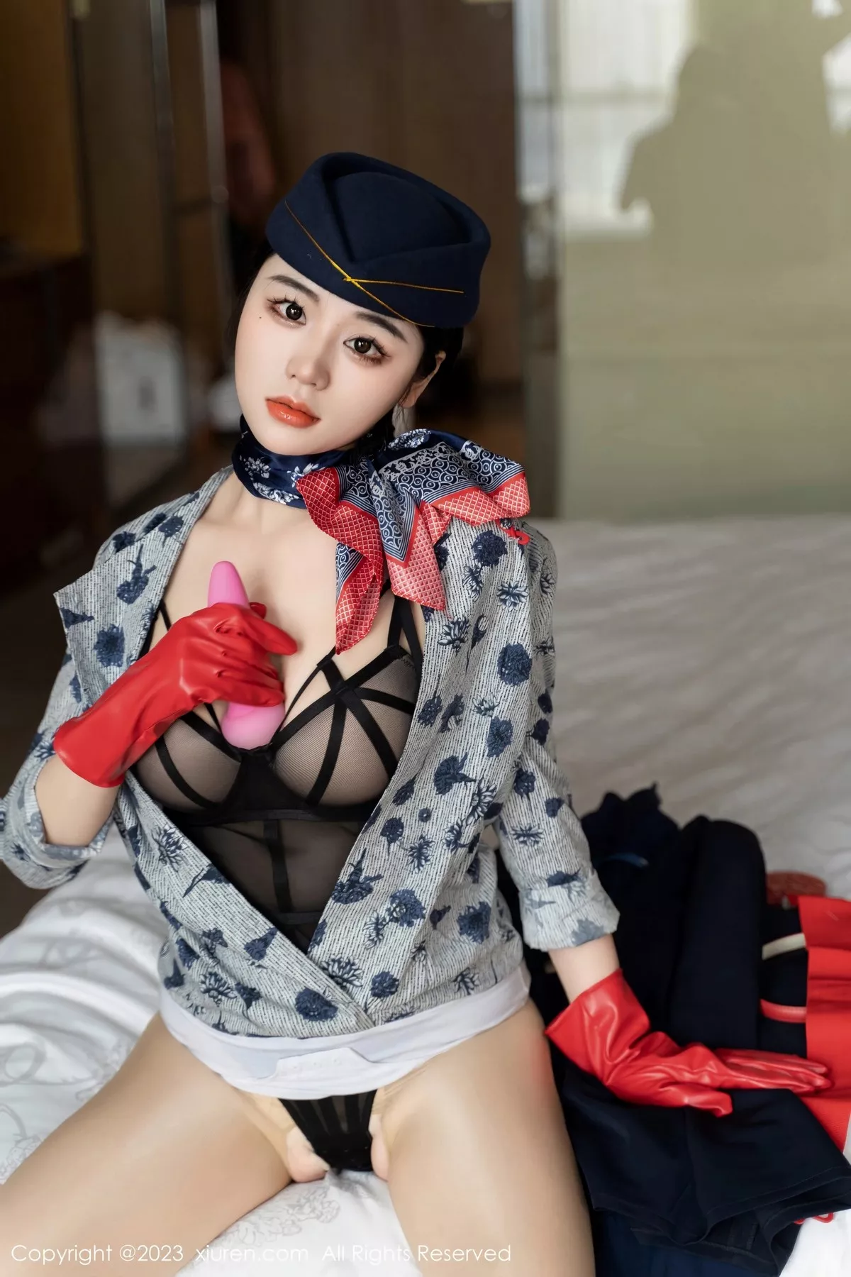 [XiuRen秀人网]第6790期汐汐爱吃草莓写真 [69P]-038