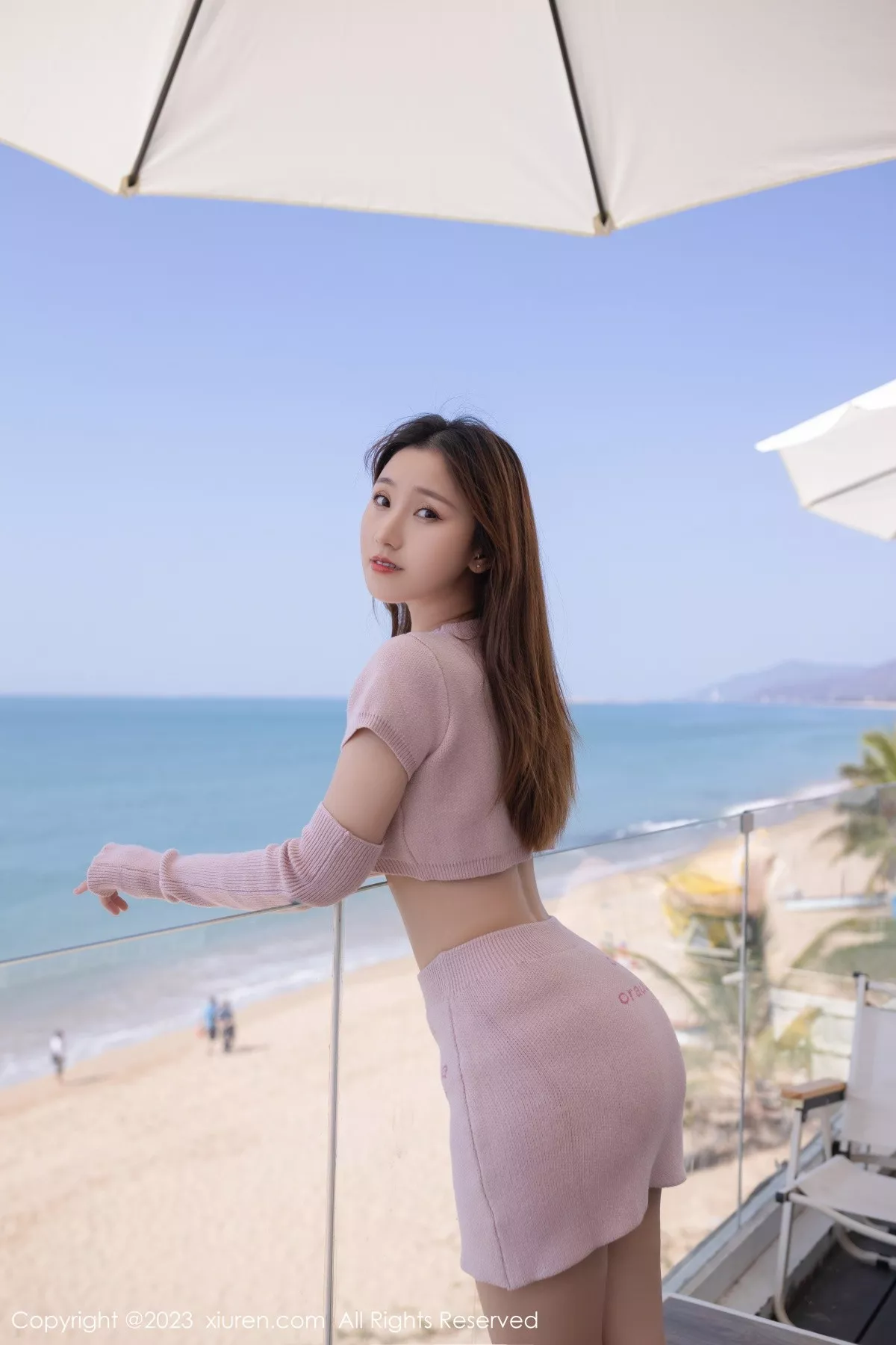 [XiuRen秀人网]第6794期杏子写真 [82P]-003