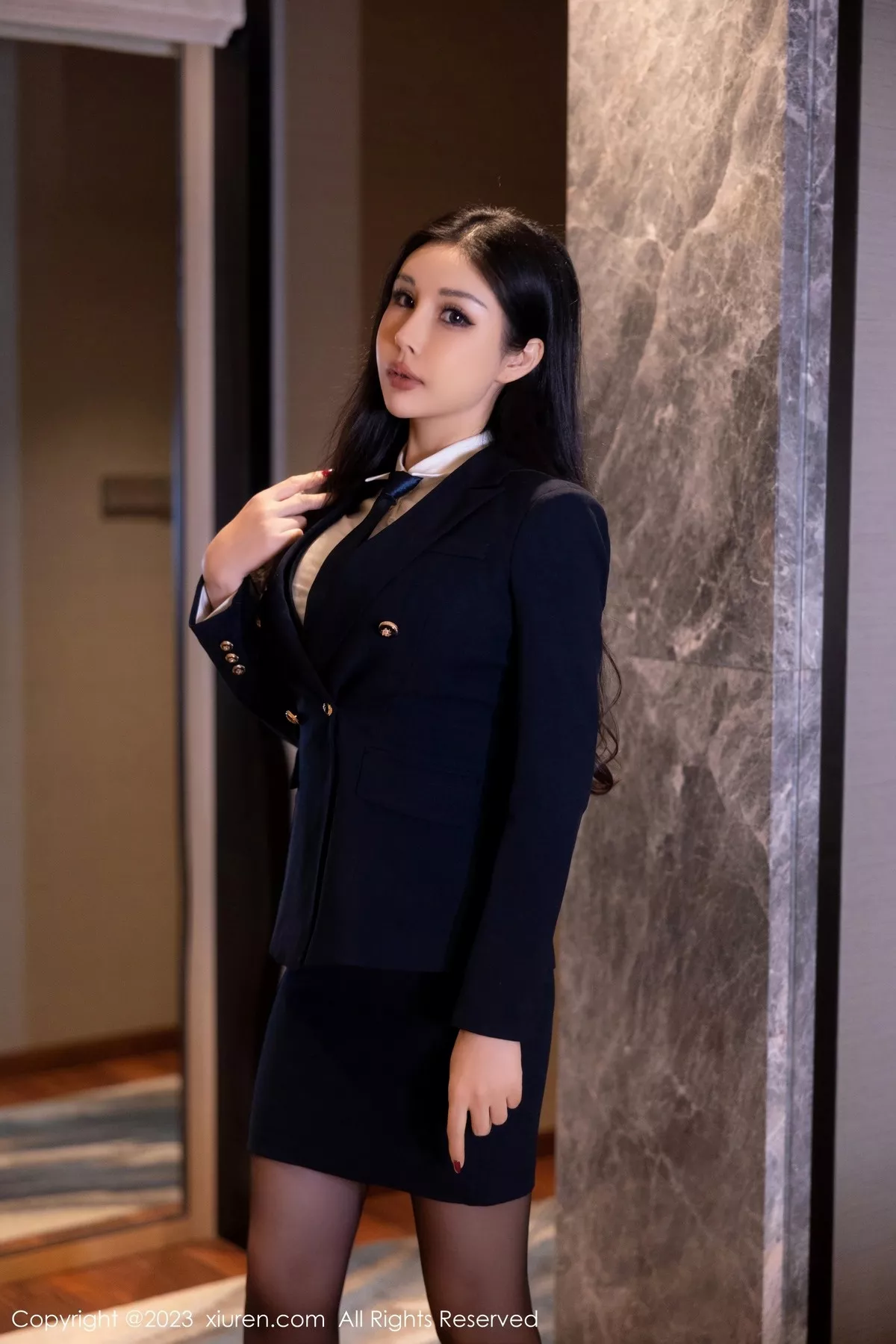 [XiuRen秀人网]第6797期田冰冰写真 [75P]-001