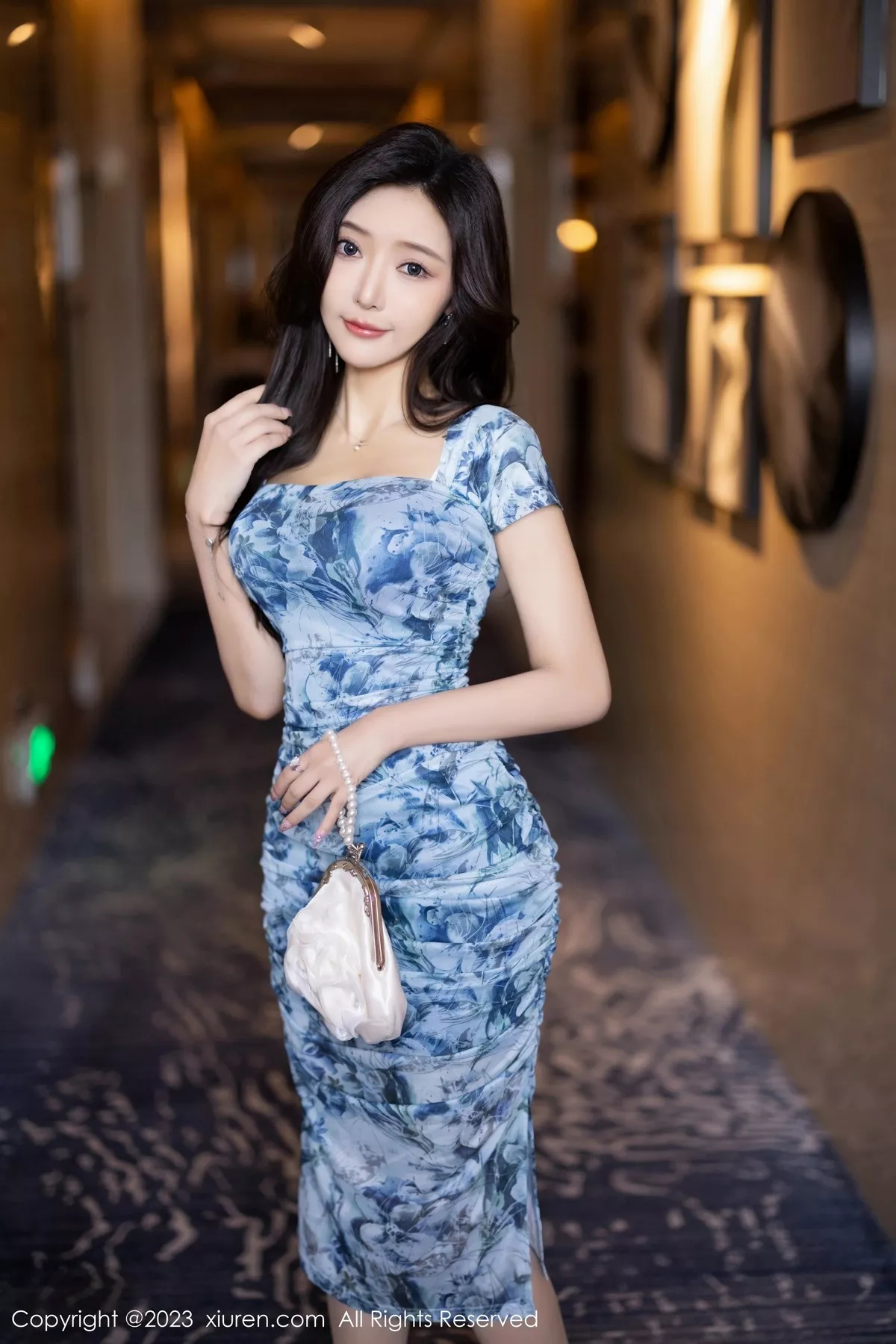[XiuRen秀人网]第6812期王馨瑶写真 [85P]-003