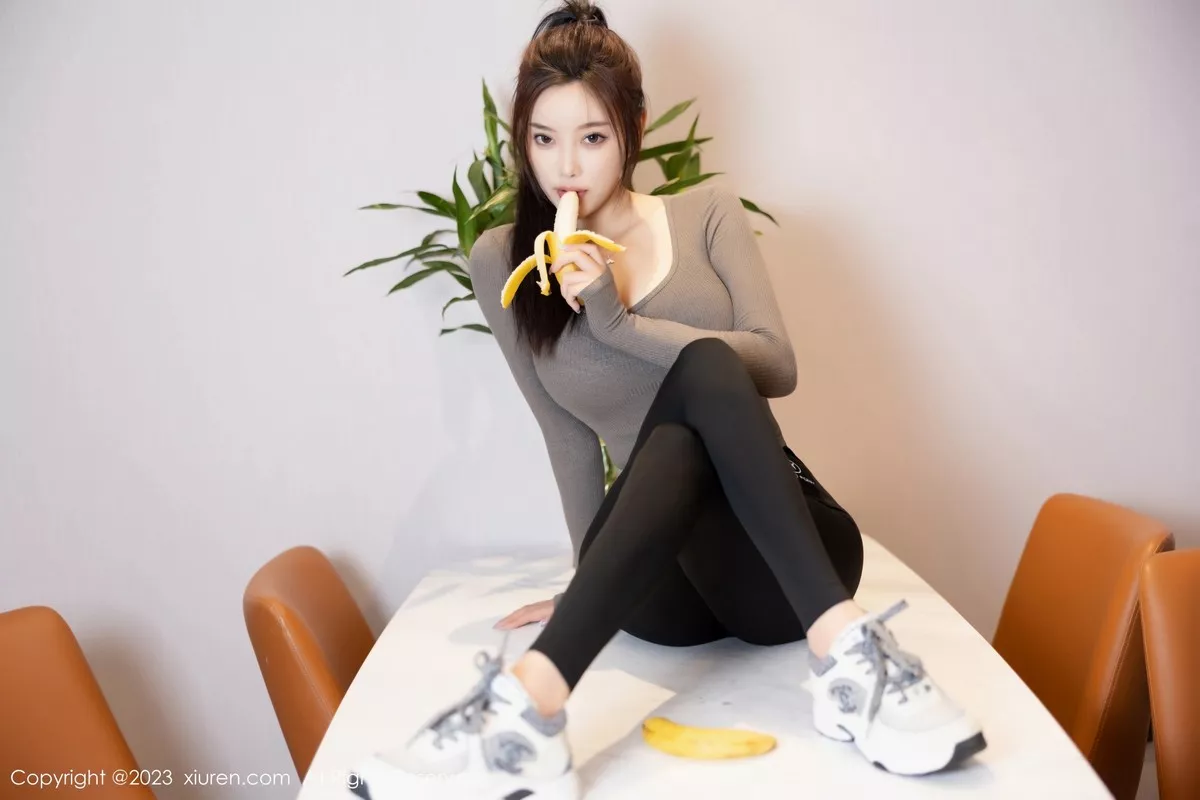 [XiuRen秀人网]第6825期杨晨晨写真 [81P]-023