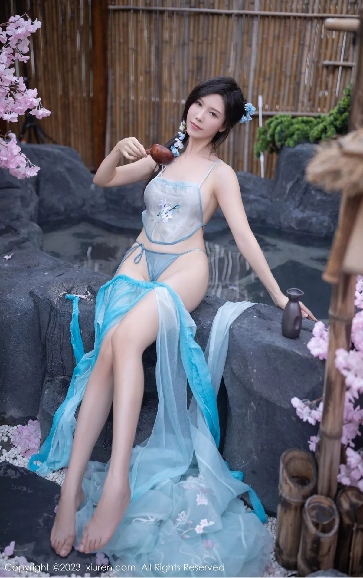 [XiuRen秀人网]第6991期利世写真 [74P]-044