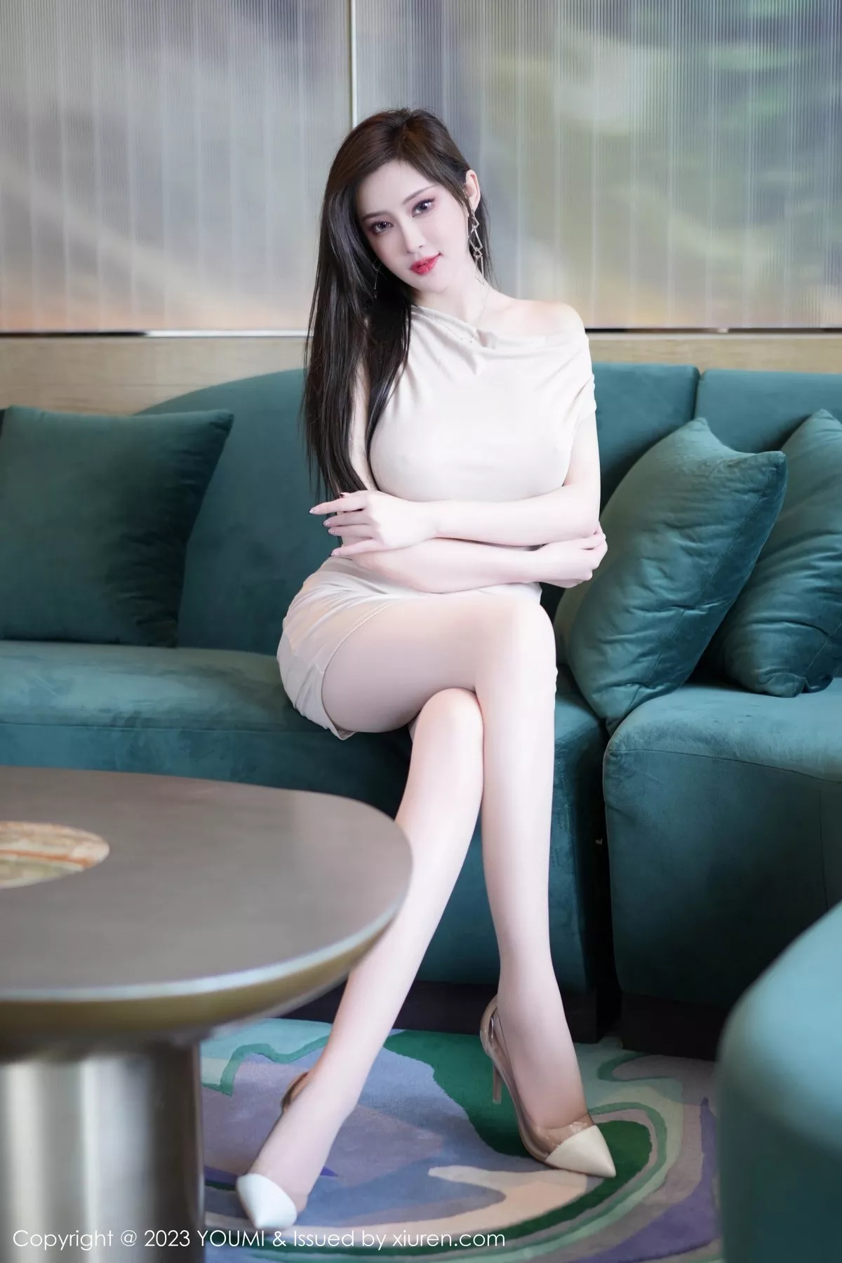 [YouMi尤蜜荟]第957 期周妍希写真 [80P]-002