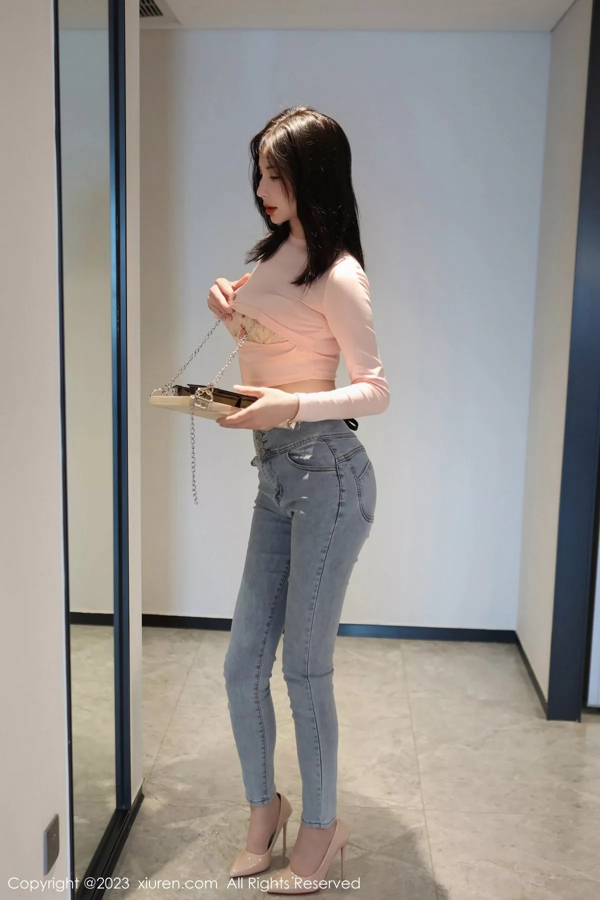 [XiuRen秀人网]第6992期王曼柔写真 [82P]-010