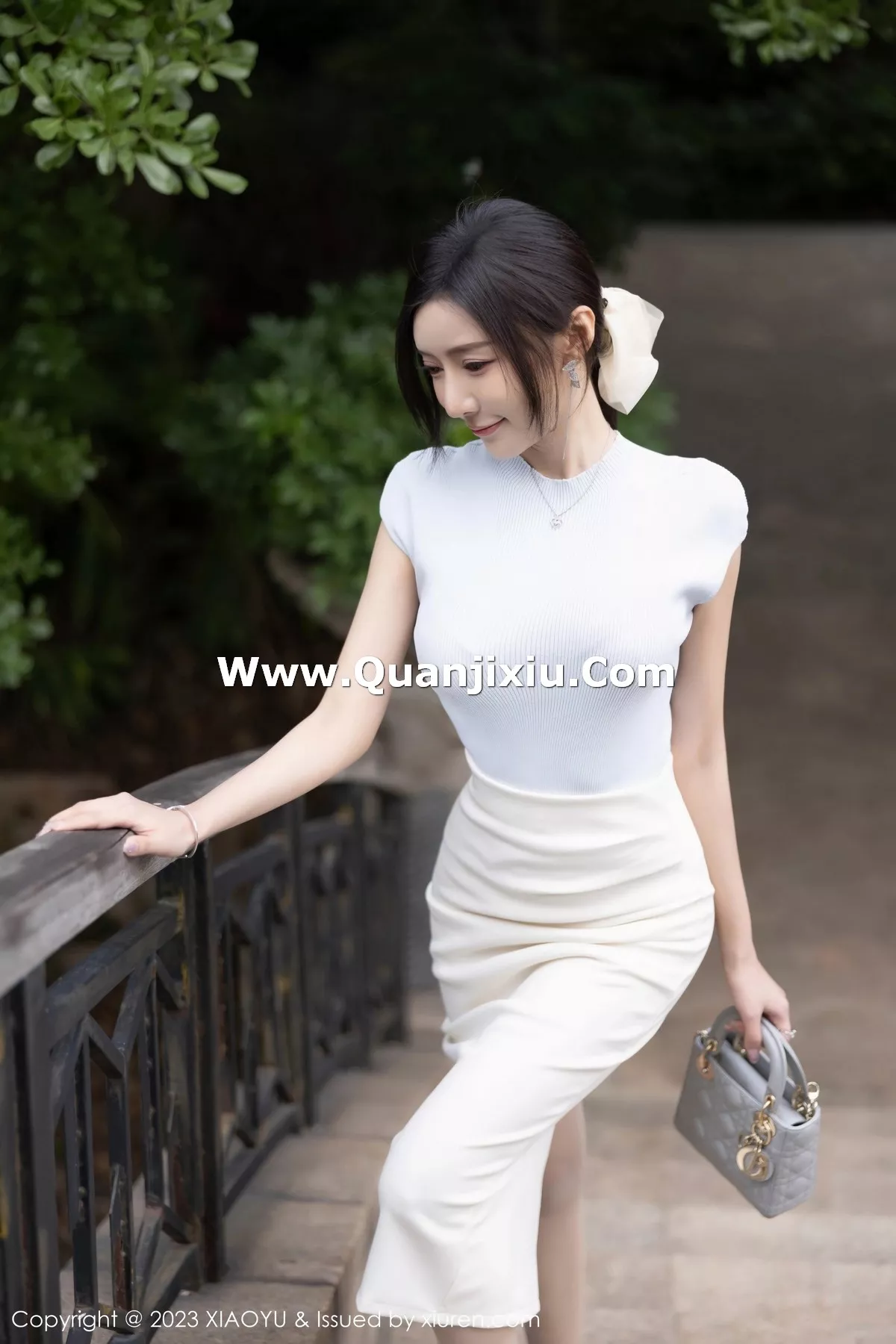 [XiaoYu画语界]第1059期王馨瑶写真 [84P]-011
