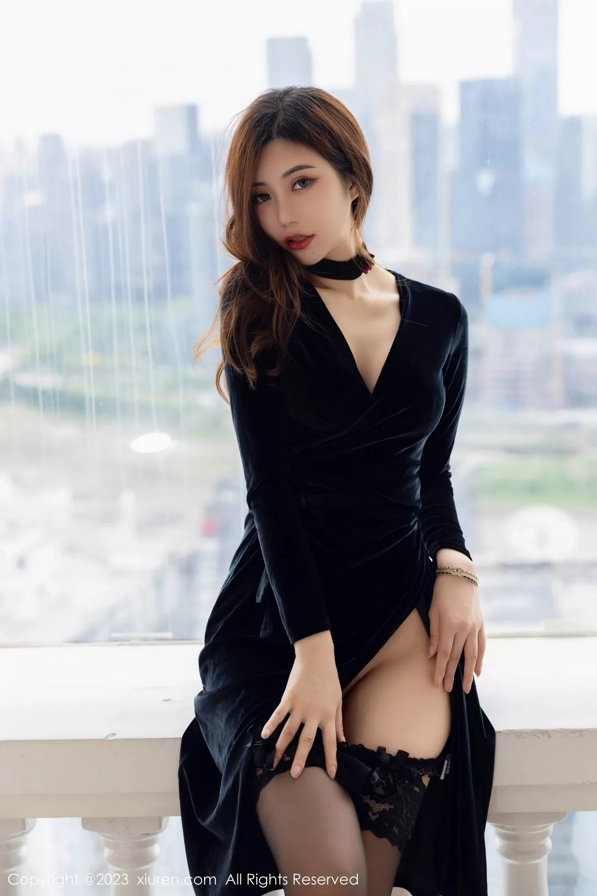 [XiuRen秀人网]第7005期绮里嘉写真 [88P]-001