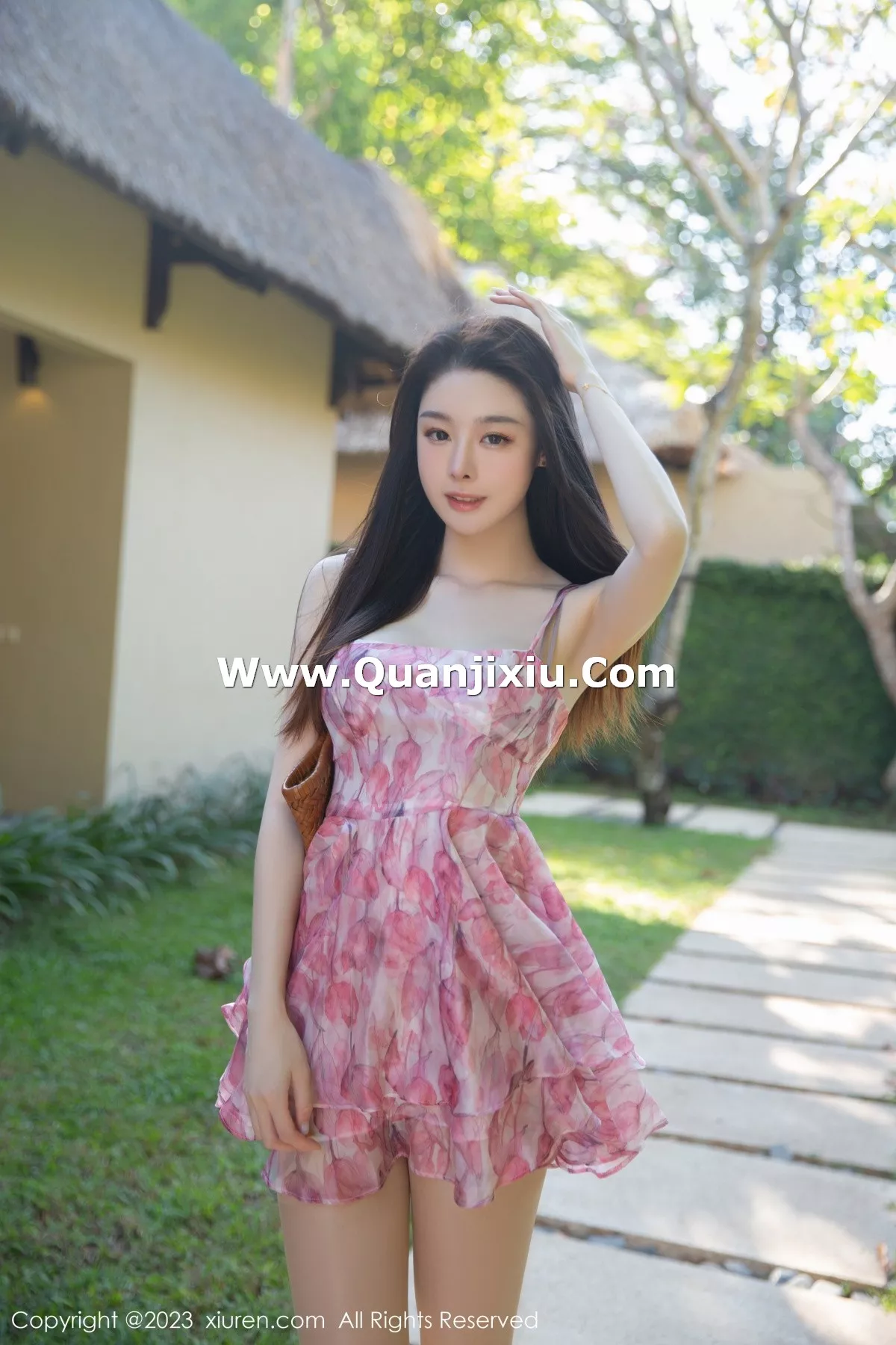 [XiuRen秀人网]第7006期是小逗逗写真 [80P]-003