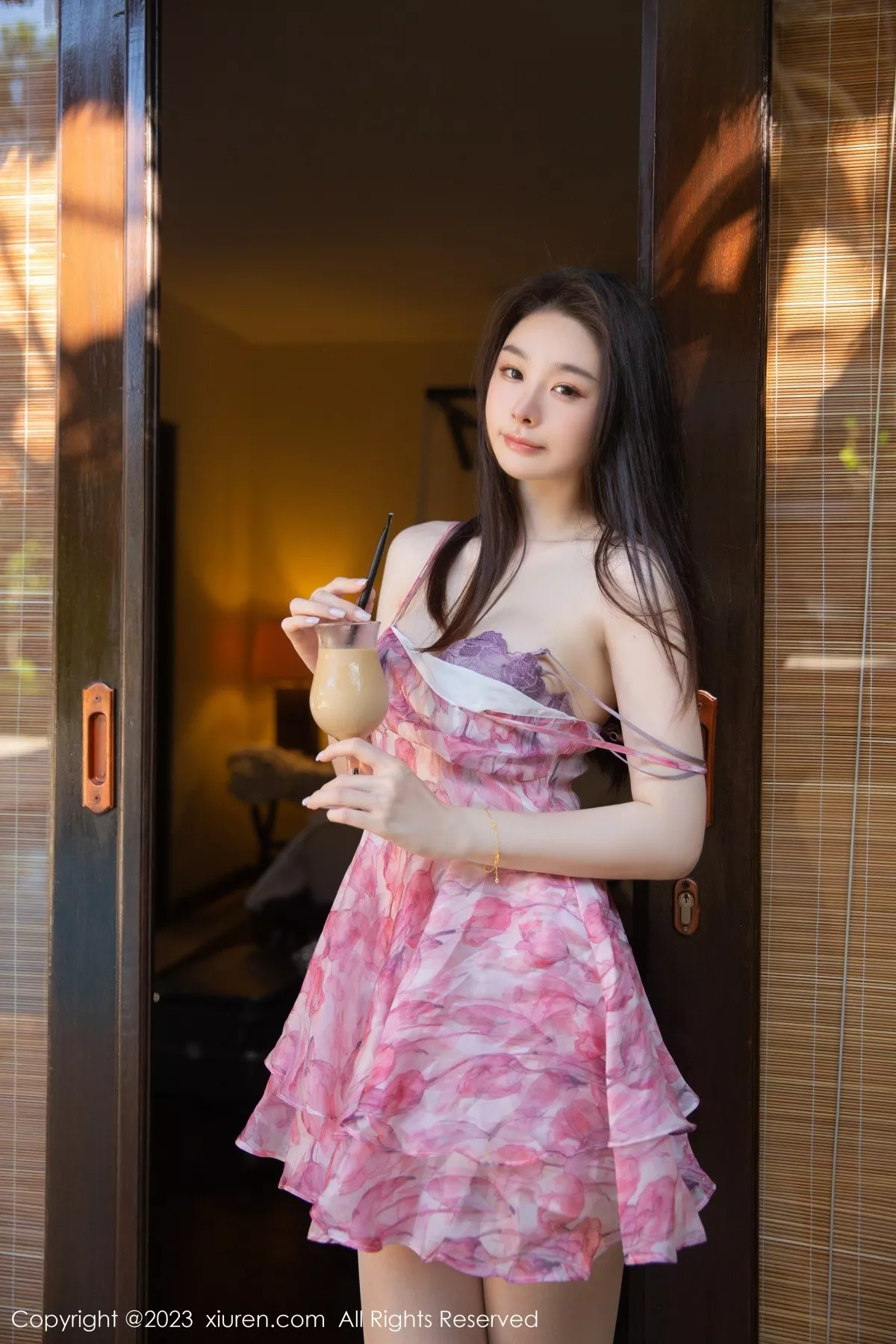 [XiuRen秀人网]第7006期是小逗逗写真 [80P]-014