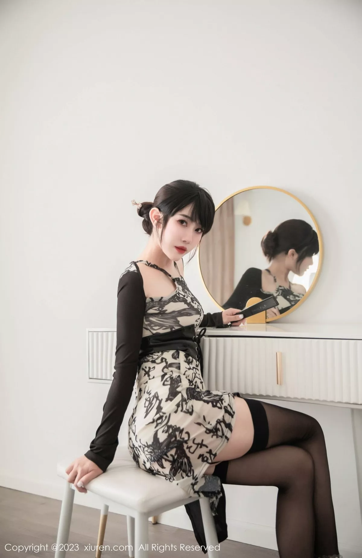[XiuRen秀人网]第7015期严利娅写真 [72P]-032