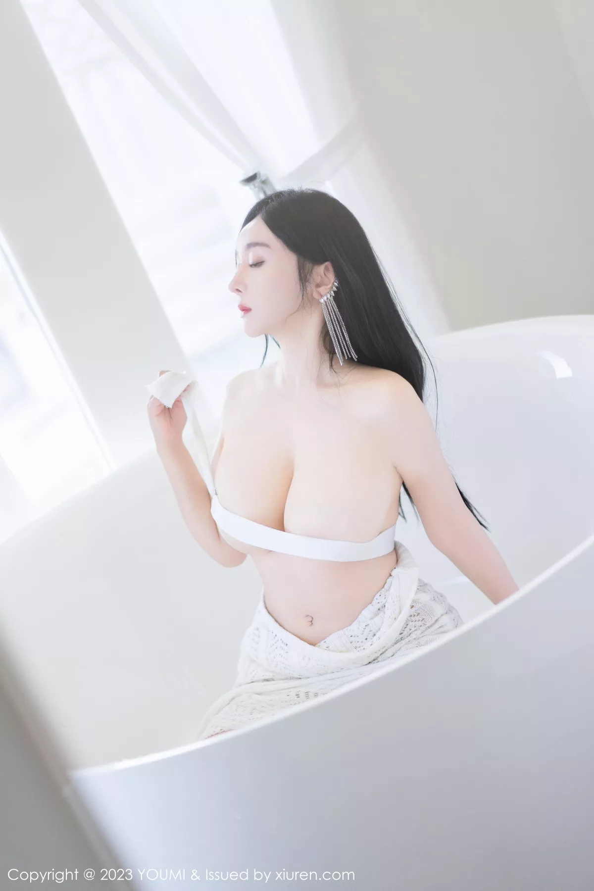 [YouMi尤蜜荟]第960期允爾写真 [69P]-051
