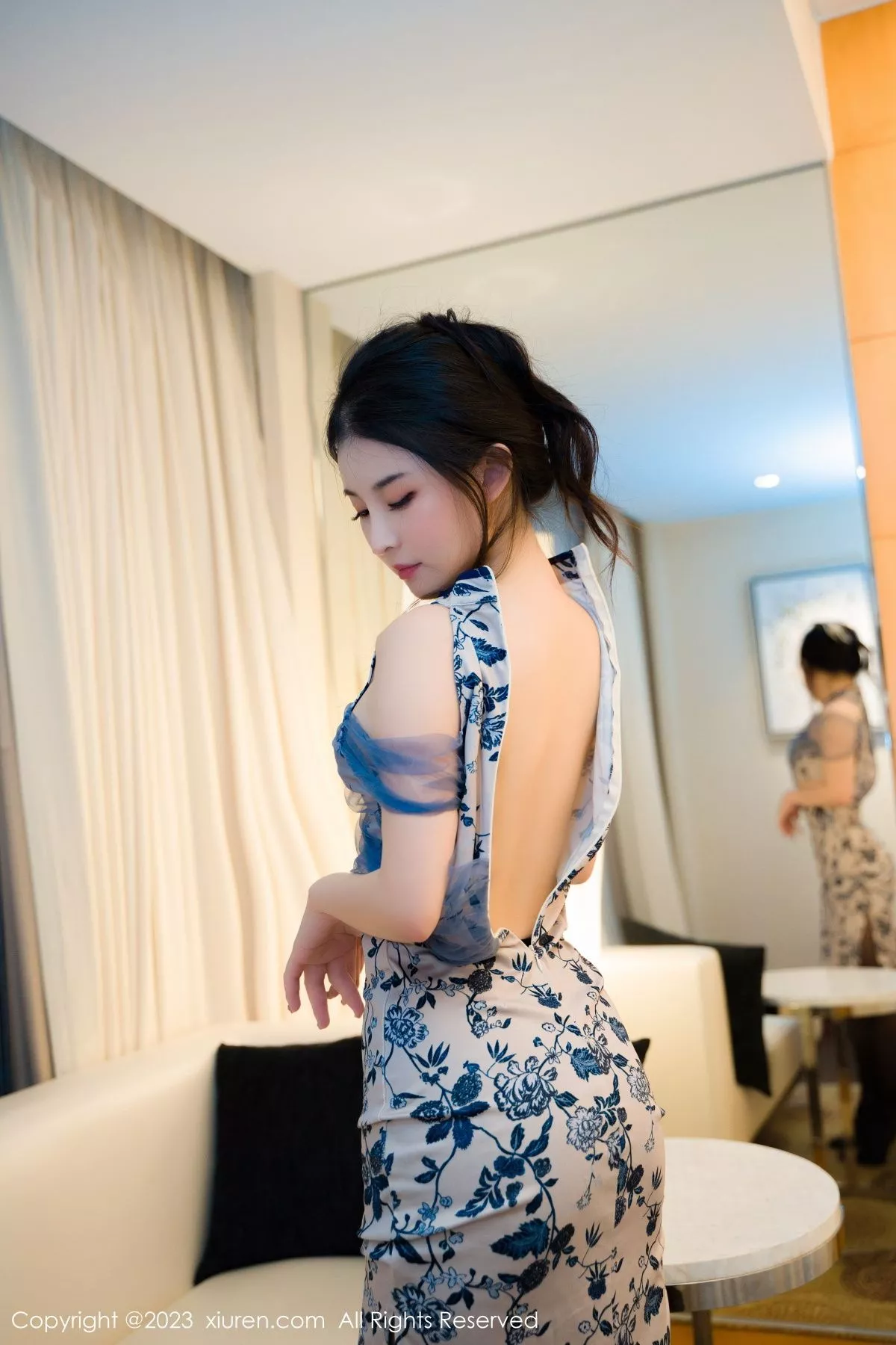 [XiuRen秀人网]第7024期柒喜小写真 [44P]-019
