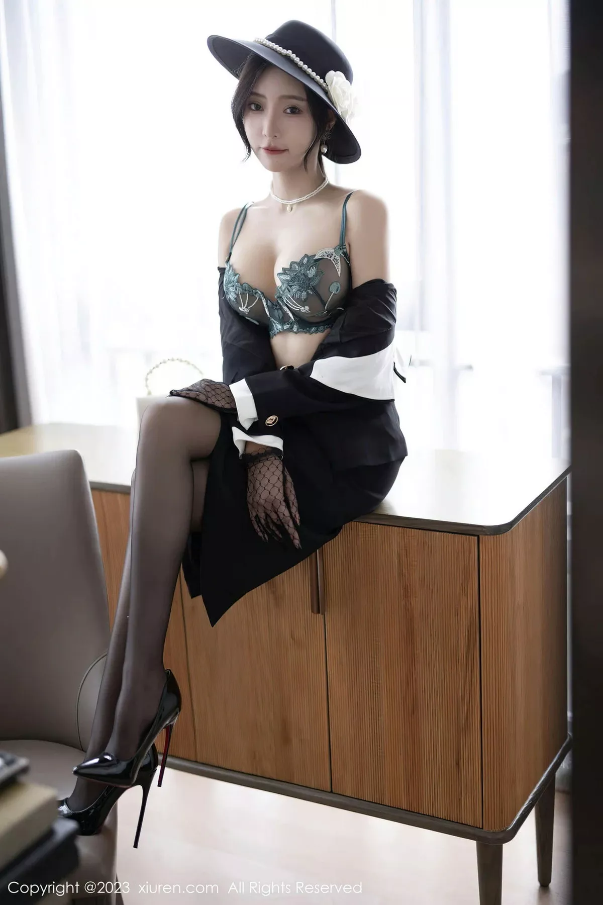 [XiuRen秀人网]第7048期王馨瑶写真 [81P]-021