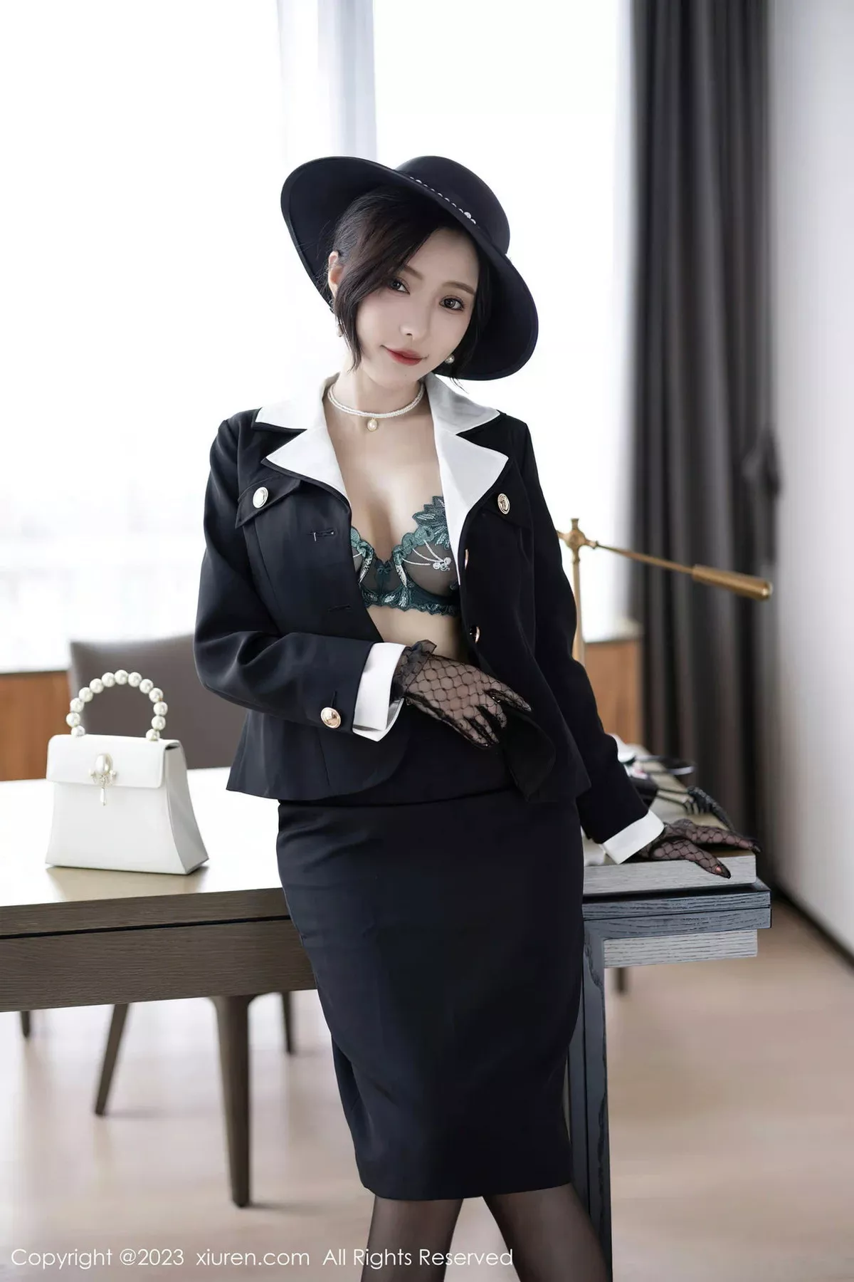 [XiuRen秀人网]第7048期王馨瑶写真 [81P]-013