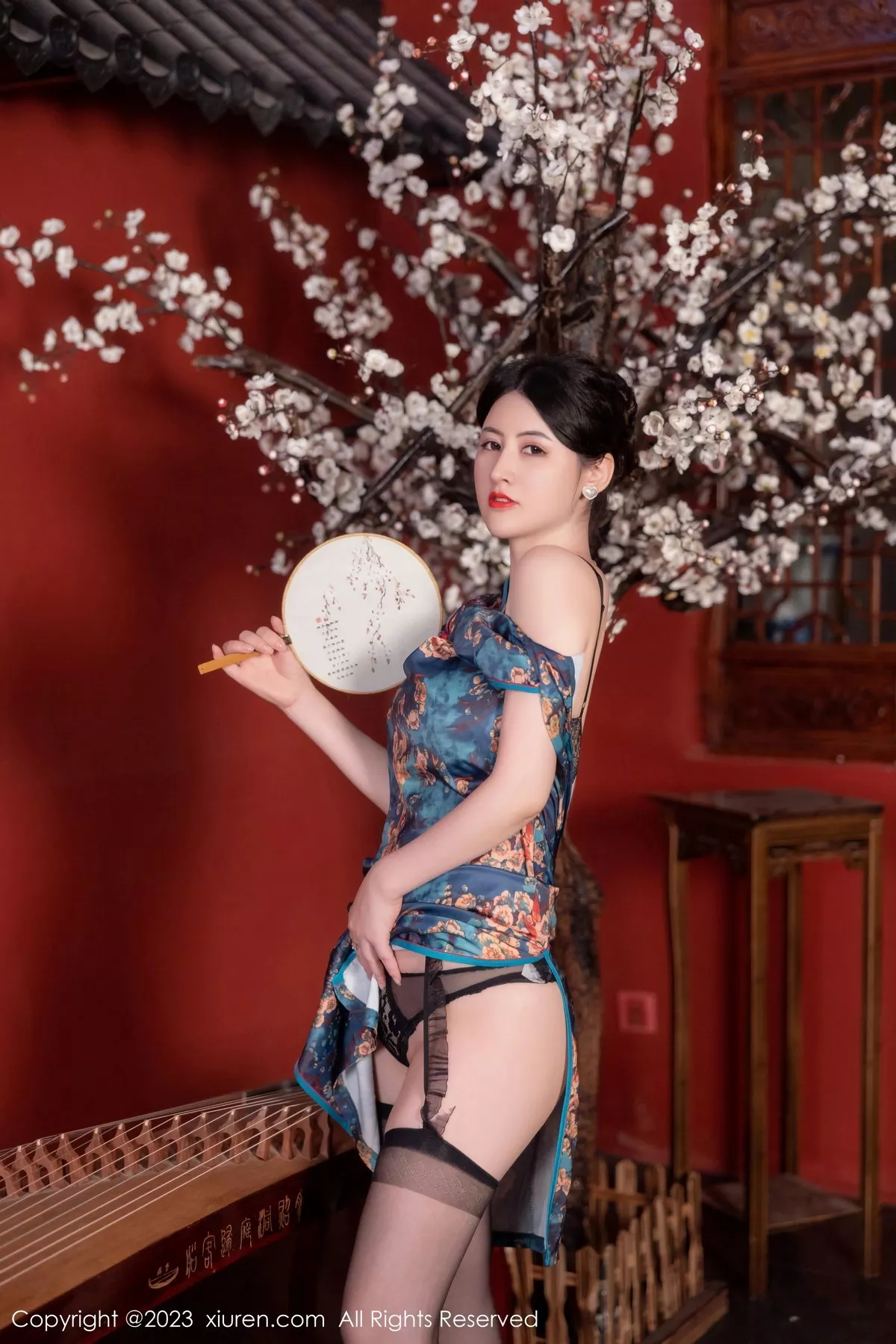 [XiuRen秀人网]第7051期诗诗写真 [82P]-024