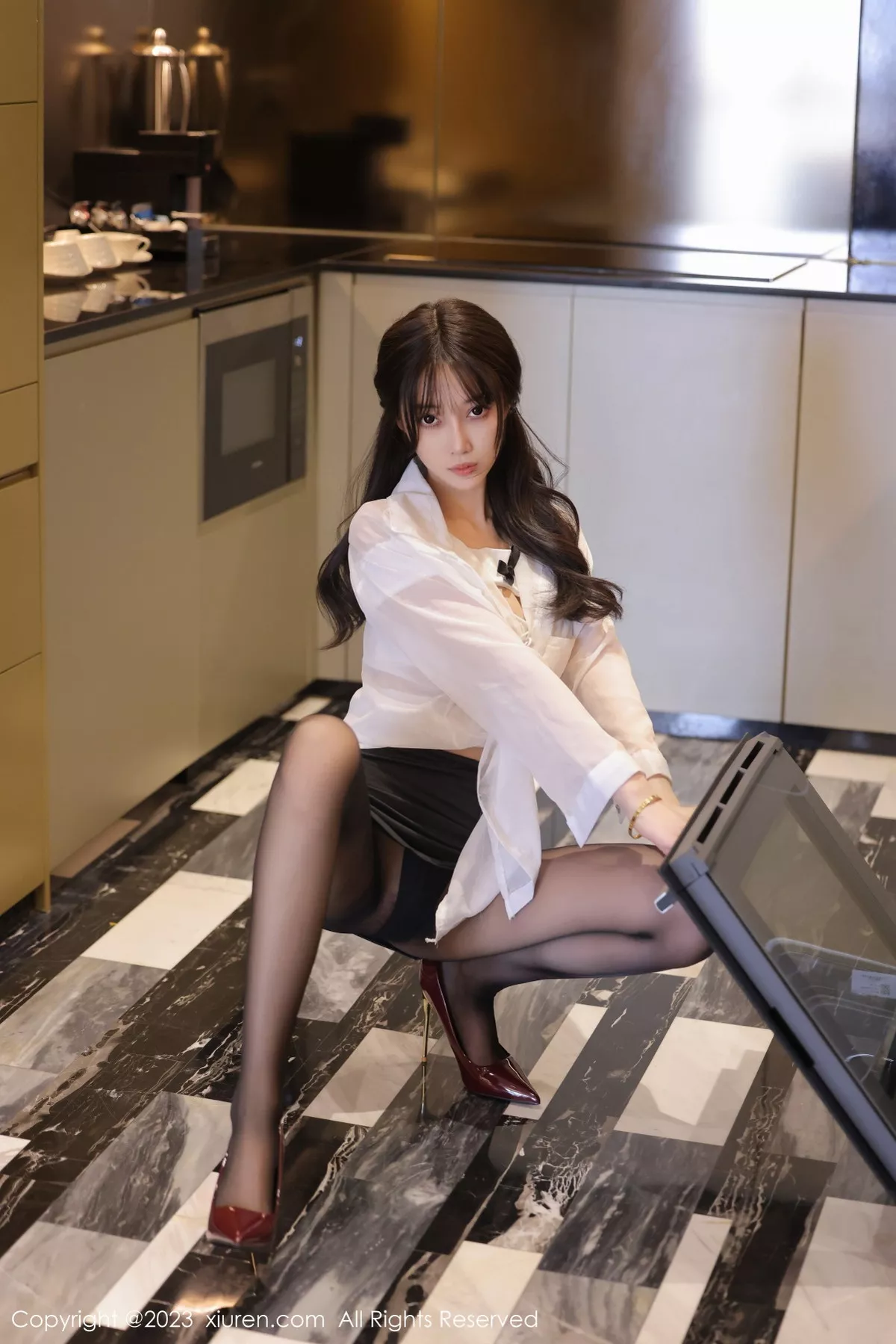 [XiuRen秀人网]第7060期玥儿玥写真 [65P]-011