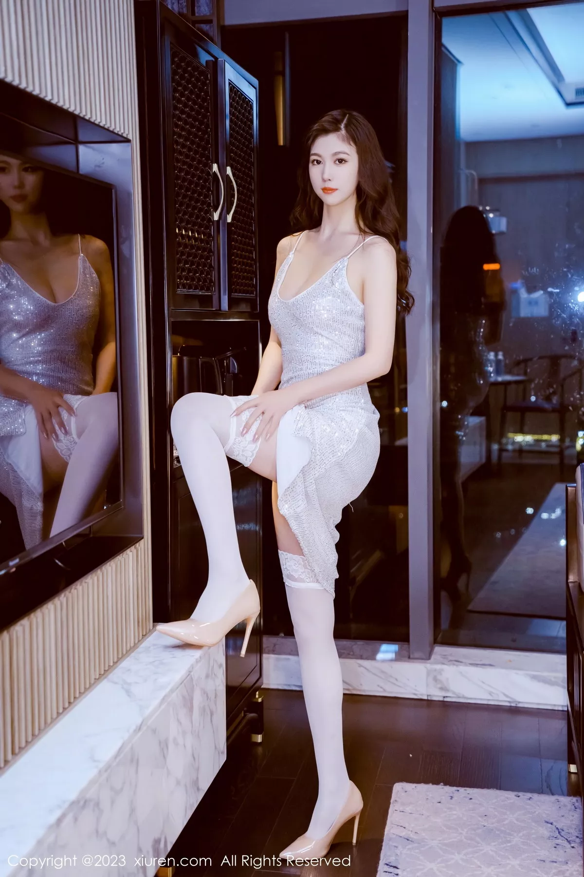 [XiuRen秀人网]第7071期李雅柔写真 [42P]-001
