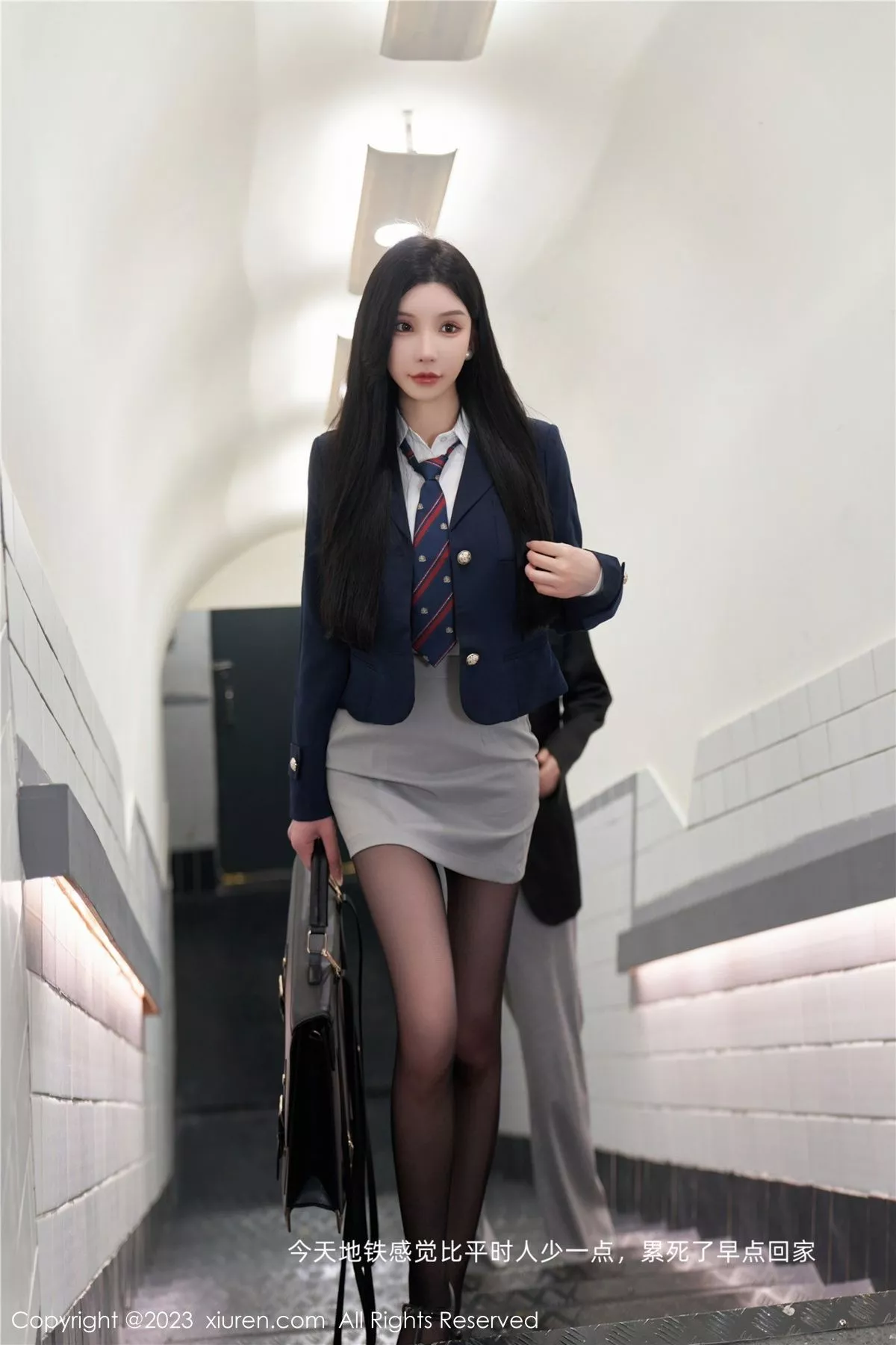 [XiuRen秀人网]第7086期周于希写真 [100P]-001