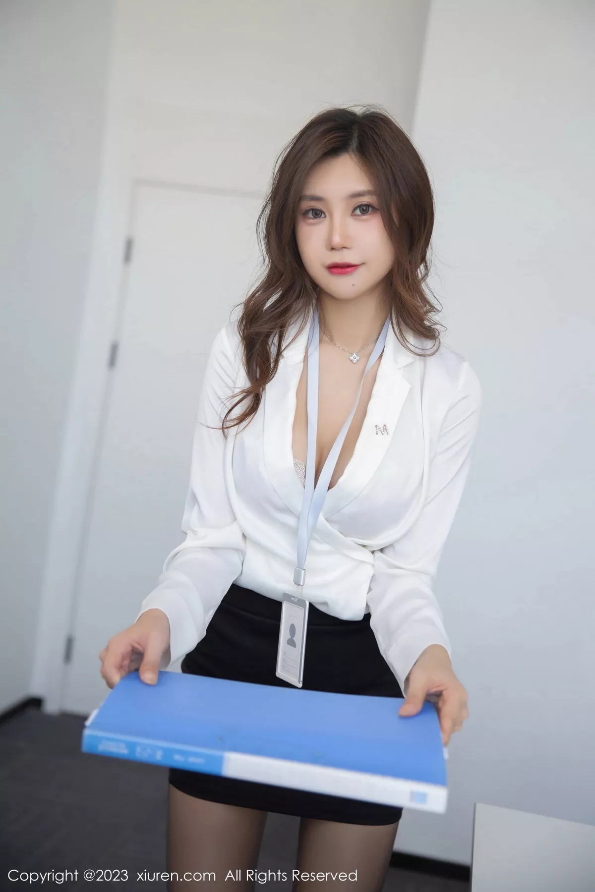 [XiuRen秀人网]第7079期绮里嘉写真 [79P]-021