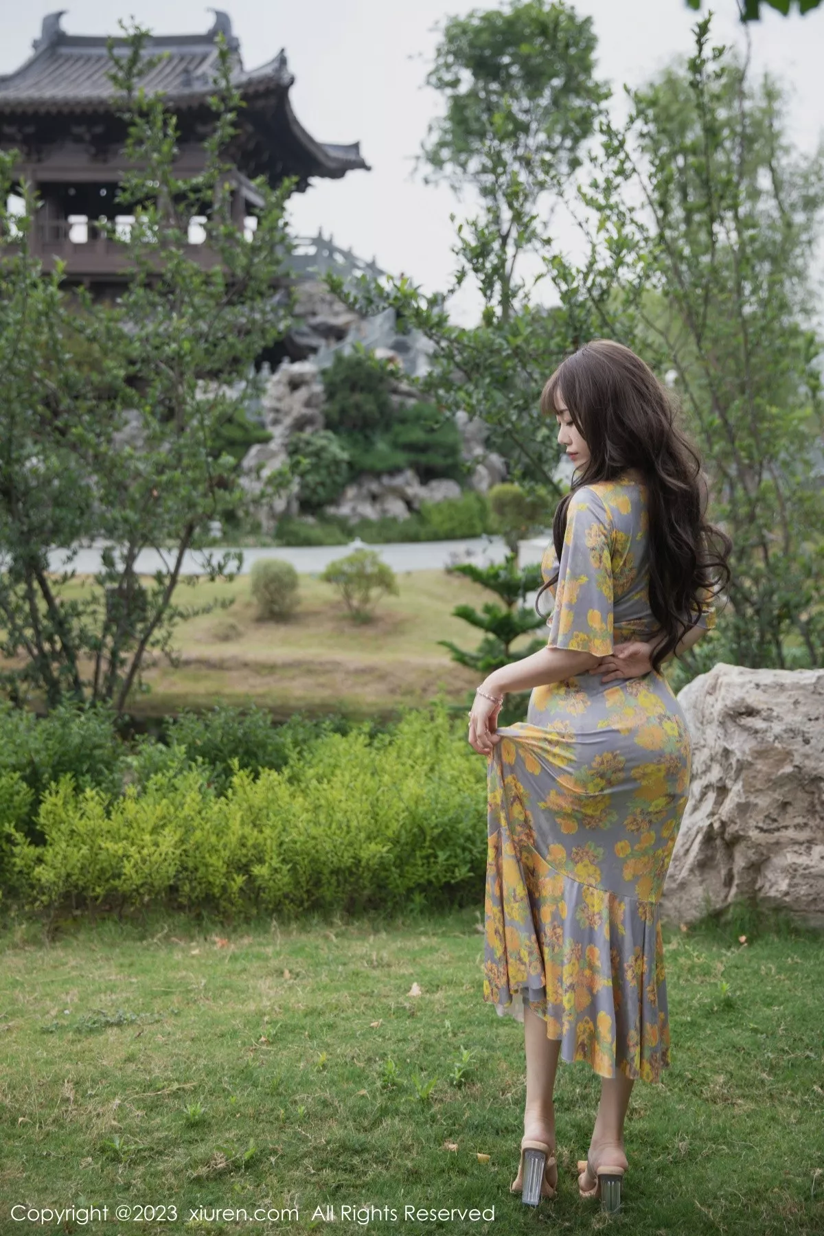 [XiuRen秀人网]第6949期严利娅写真 [84P]-019