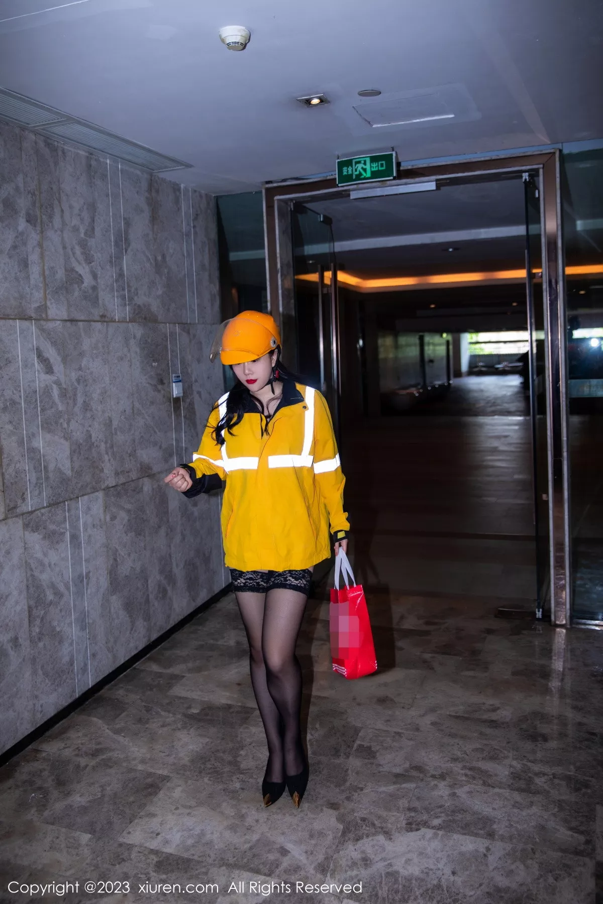 [XiuRen秀人网]第7093期王婉悠写真 [91P]-009