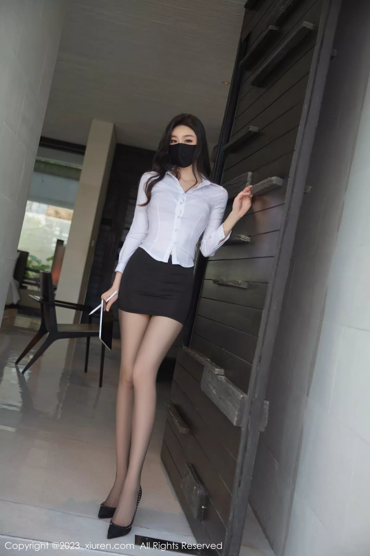 [XiuRen秀人网]第6960期是小逗逗写真 [78P]-001