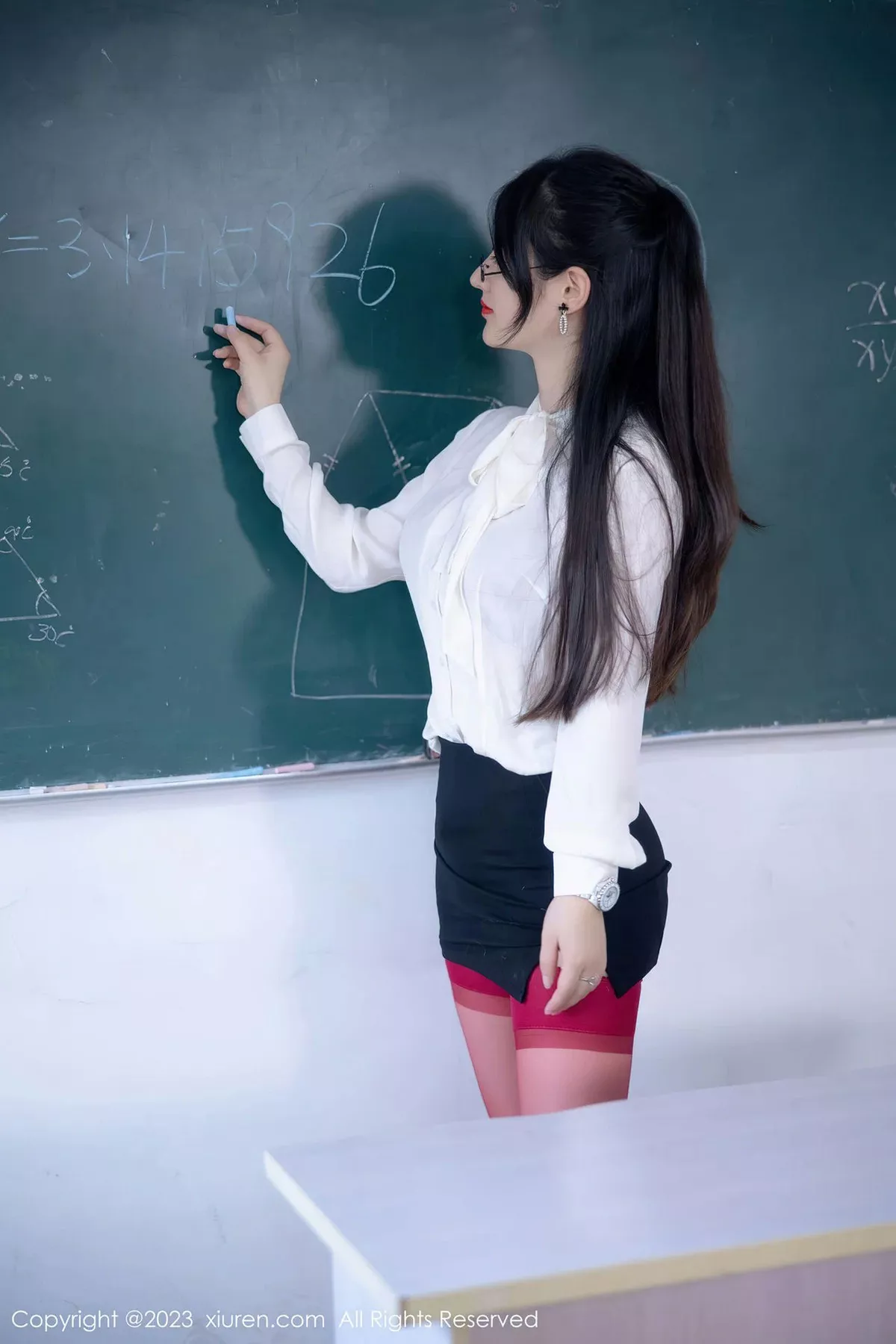 [XiuRen秀人网]第6980期诗诗写真 [93P]-009