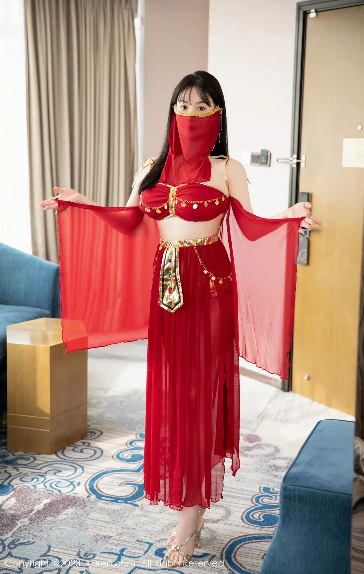 [XiuRen秀人网]第7103期柚琪写真 [73P]-001