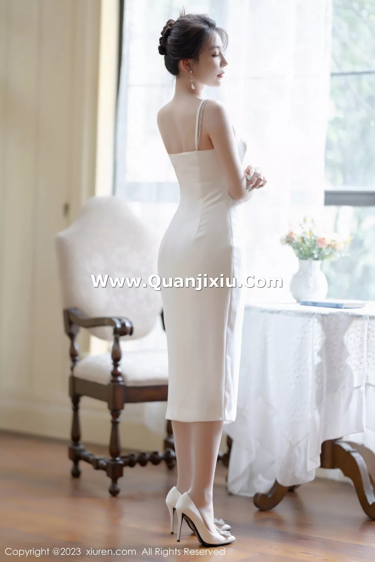 [XiuRen秀人网]第7155期徐莉芝写真 [90P]-004