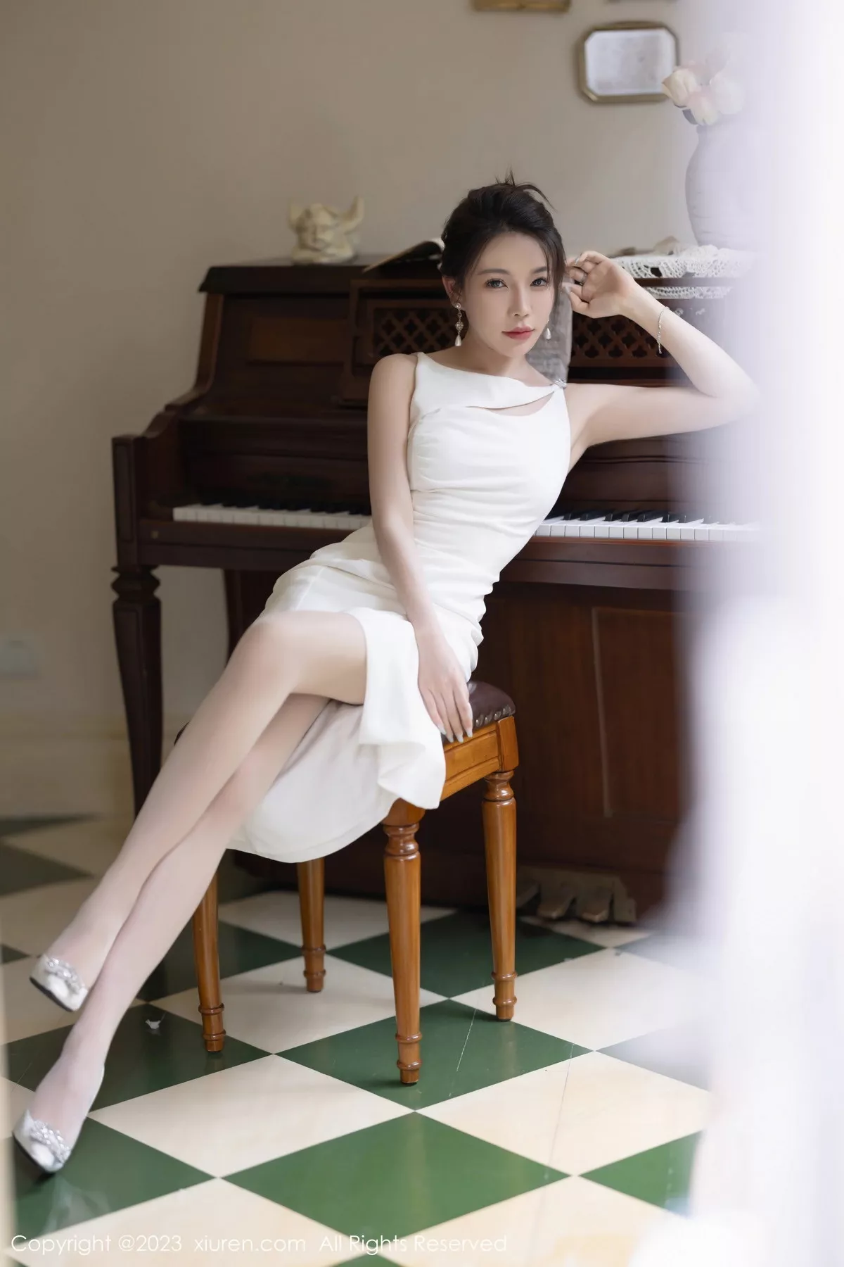 [XiuRen秀人网]第7155期徐莉芝写真 [90P]-010