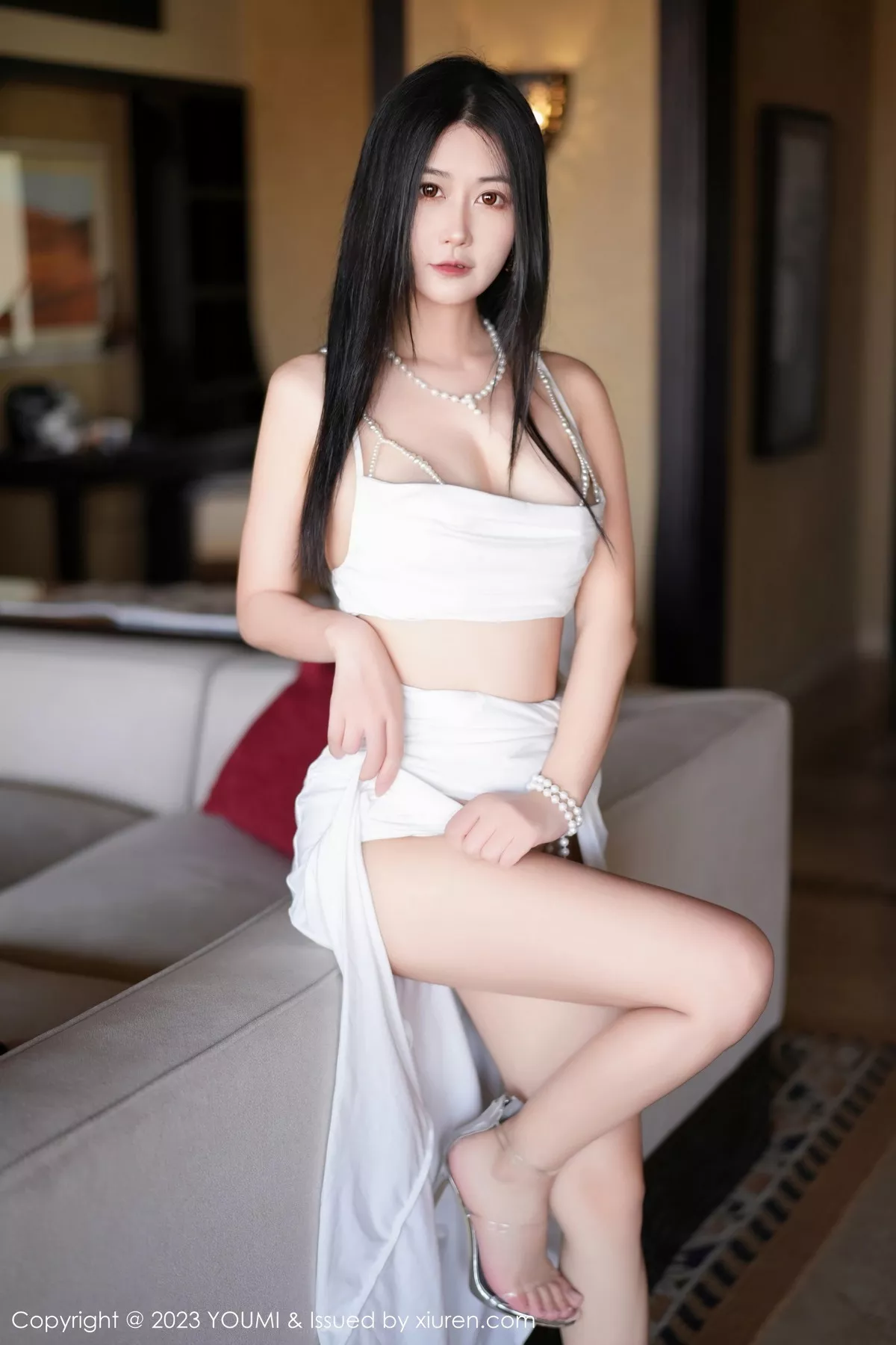 [YouMi尤蜜荟]第971期阿姣写真 [79P]-002