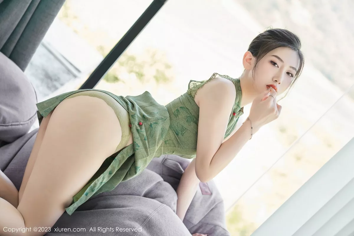 [XiuRen秀人网]第7181期沈青黛写真 [98P]-063