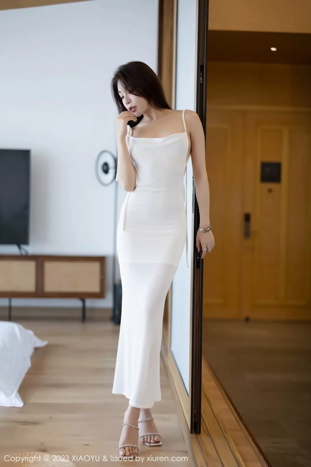 [XiaoYu画语界]第1084期徐莉芝写真 [86P]-003