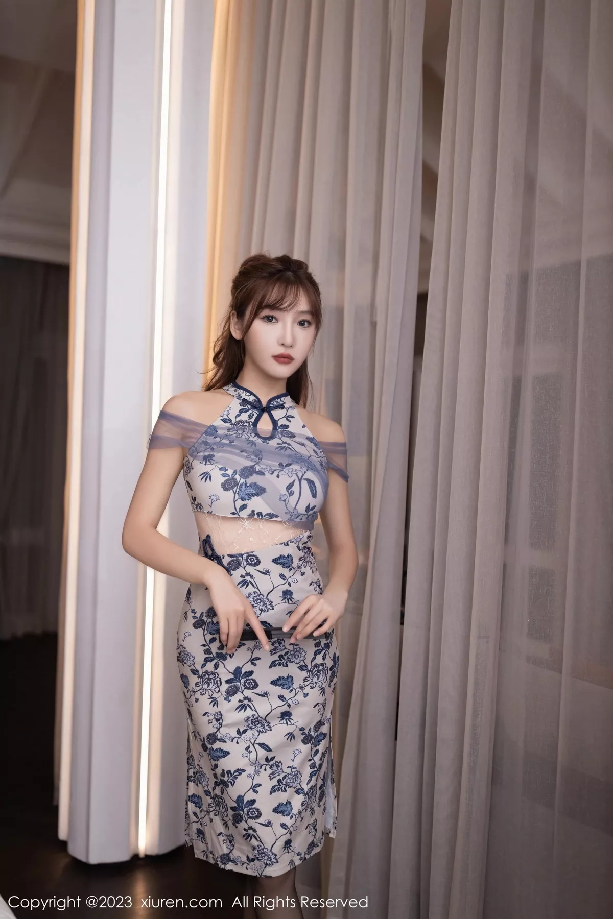[XiuRen秀人网]第7183期陆萱萱写真 [80P]-001
