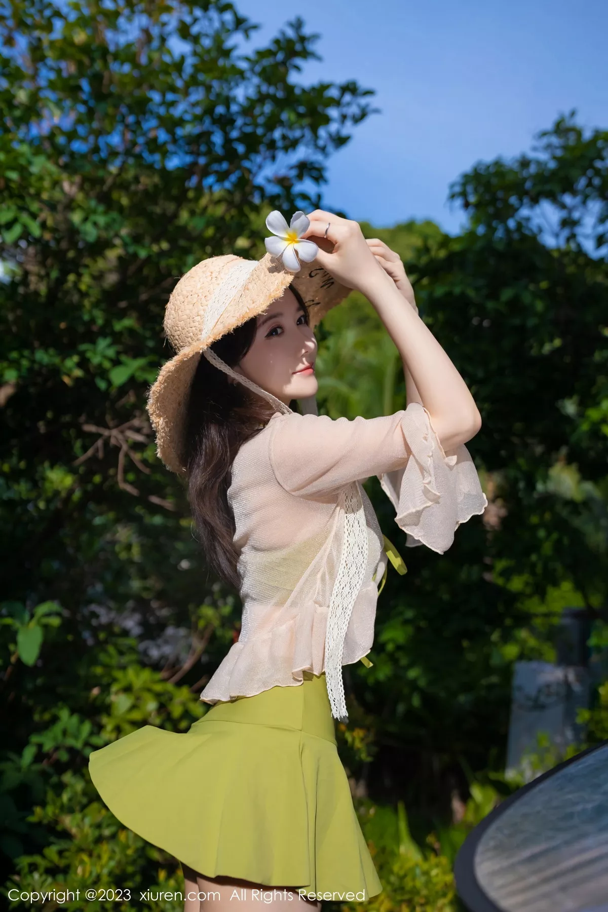 [XiuRen秀人网]第7189期鱼子酱写真 [80P]-002