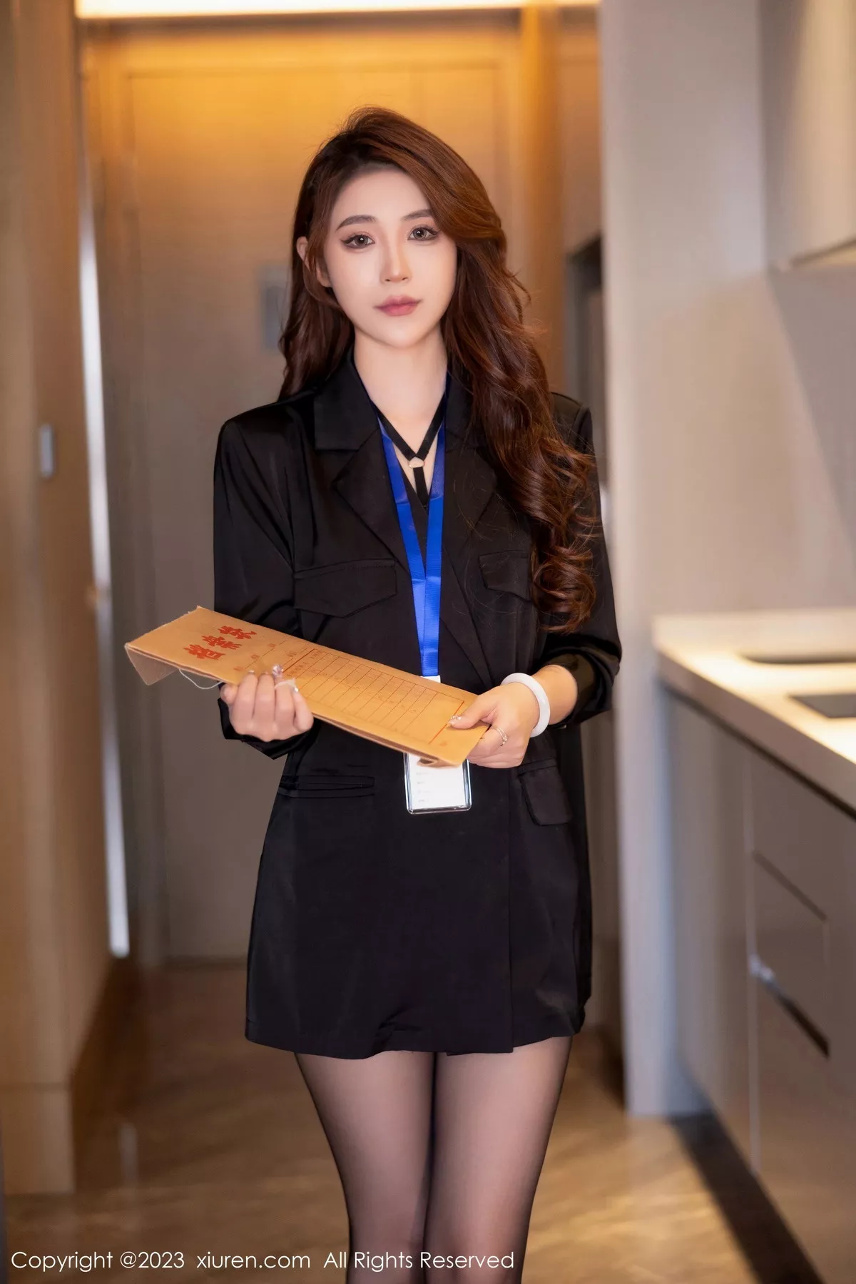 [XiuRen秀人网]第7188期汐汐写真 [98P]-003