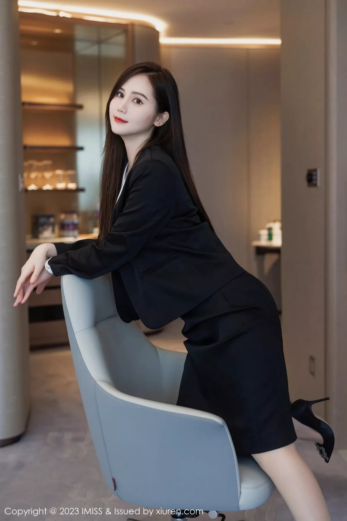 [Imiss爱蜜社]第739期SISY思写真 [47P]-010