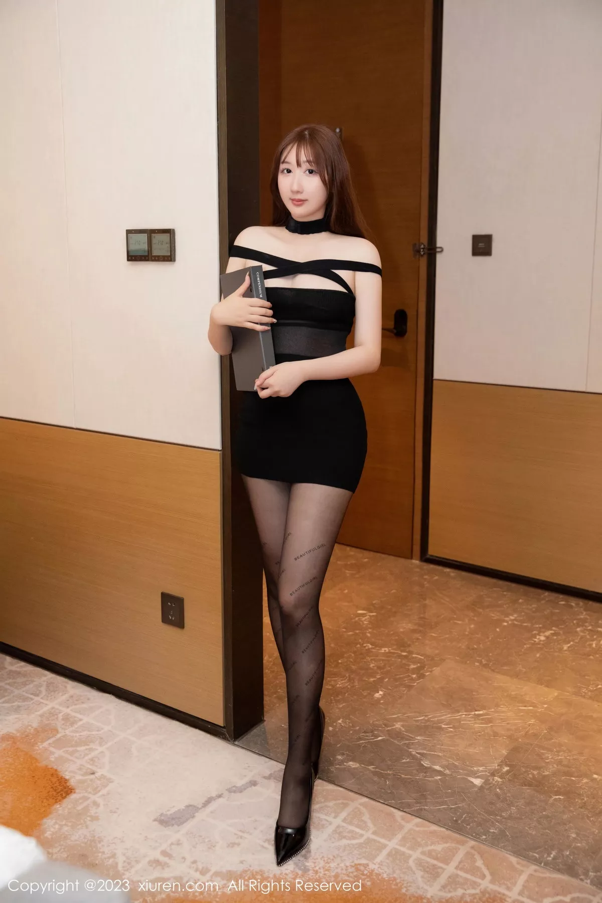 [XiuRen秀人网]第7229期江真真写真 [98P]-003
