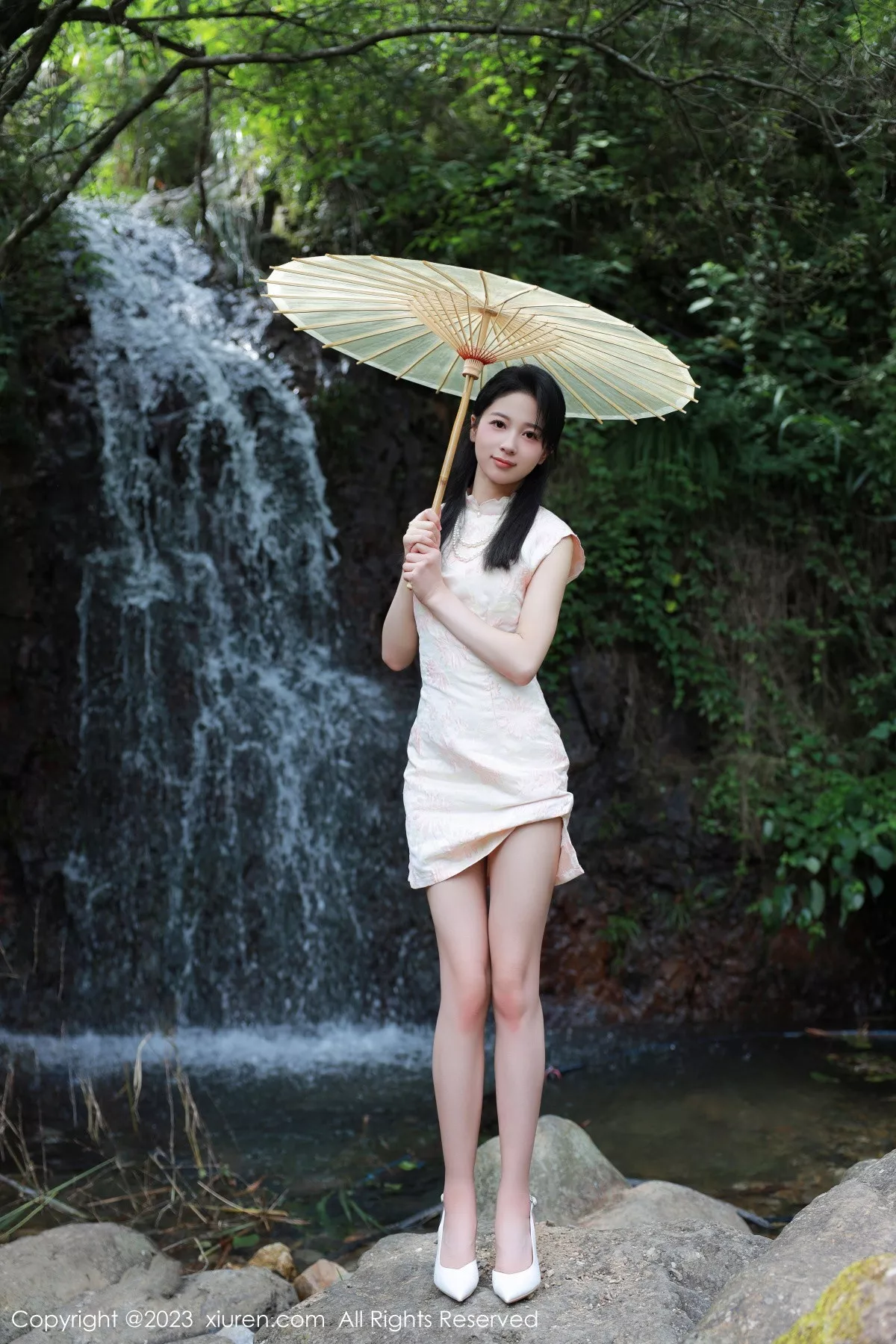 [XiuRen秀人网]第7234期糖豆写真 [60P]-001