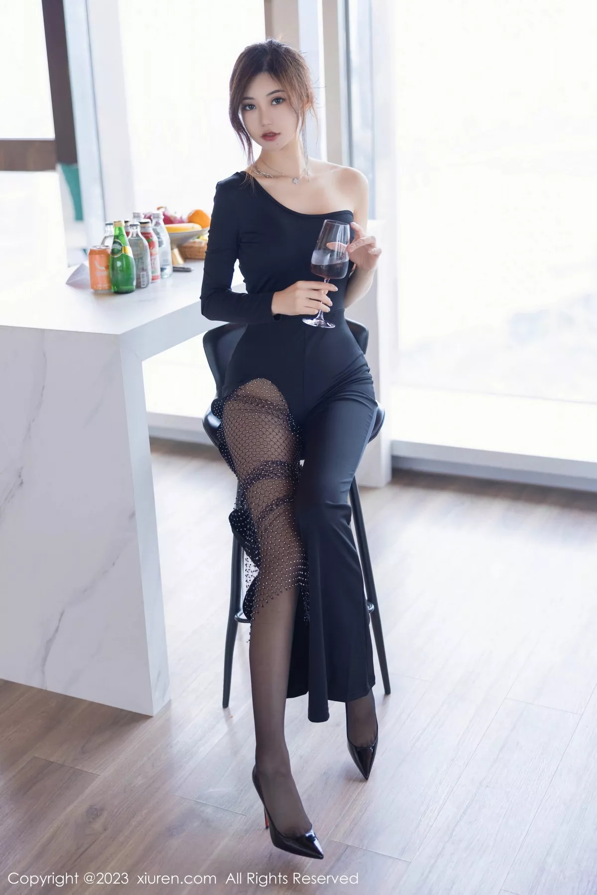 [XiuRen秀人网]第7117期绮里嘉写真 [82P]-032