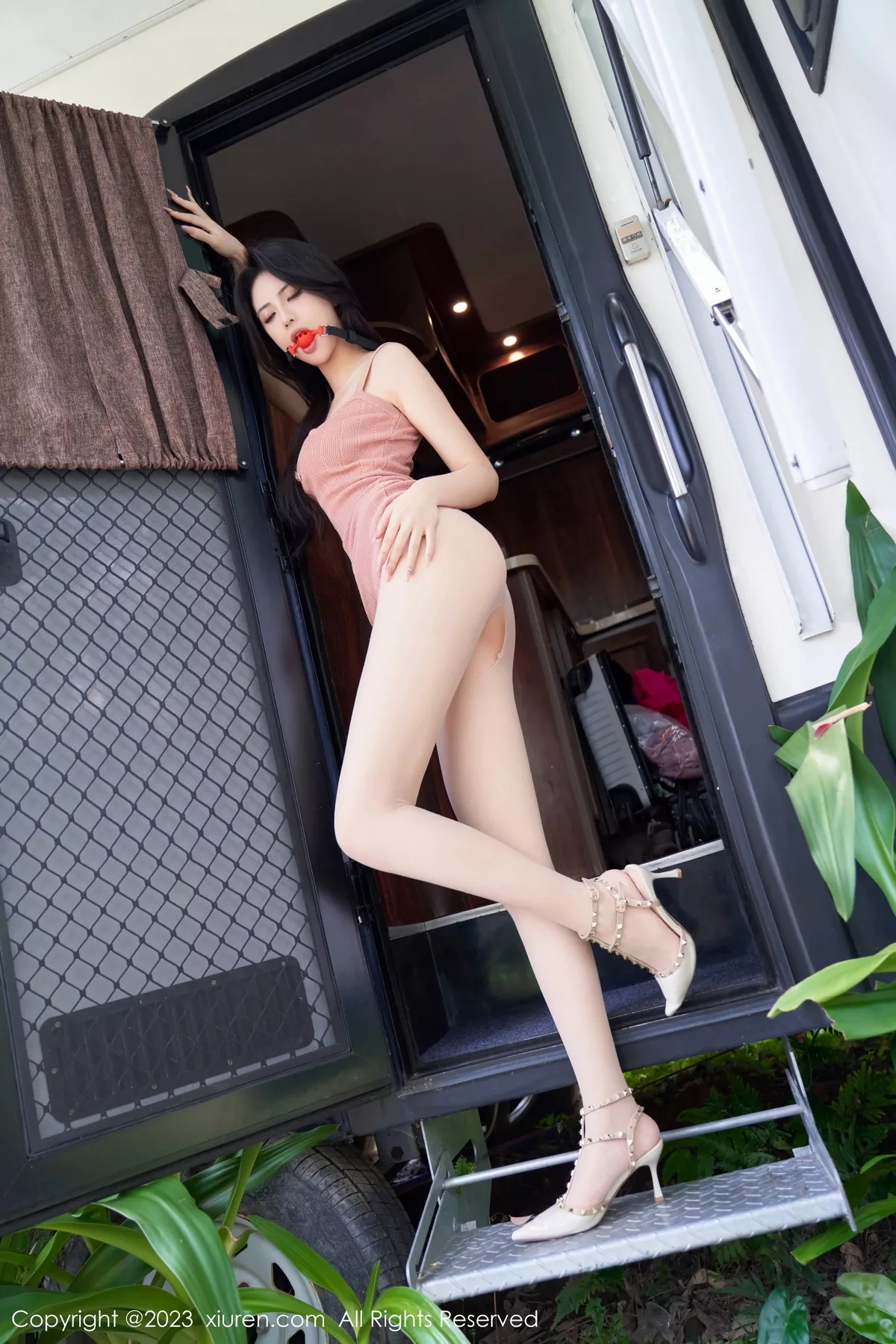 [XiuRen秀人网]第7137期浅浅写真 [90P]-061