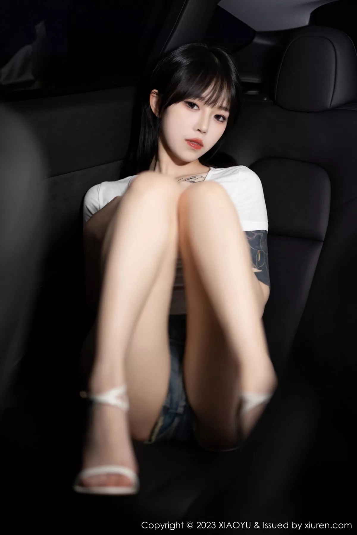 [XiaoYu画语界]第1096期奶瓶写真 [40P]-019