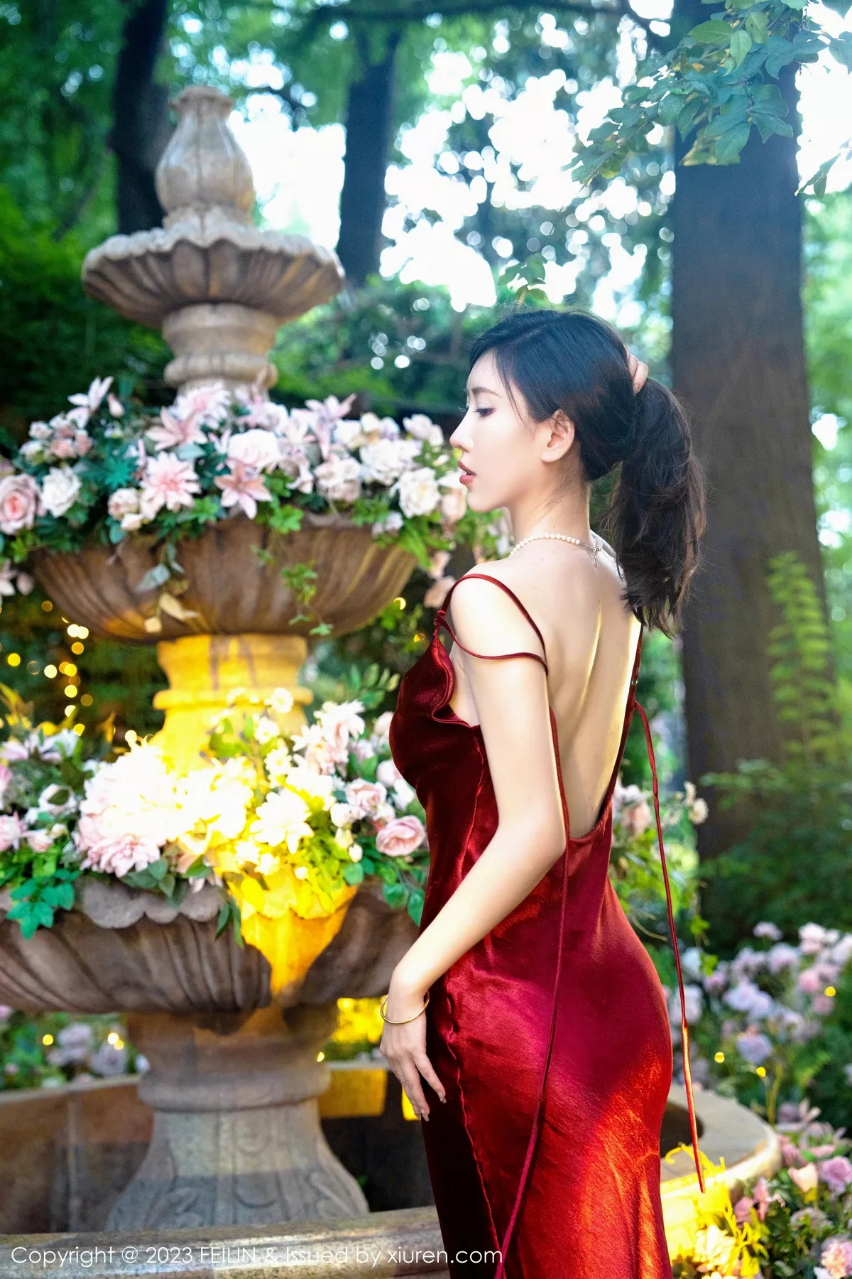 [FeiLin嗲囡囡]第467期章芃芃写真 [71P]-007