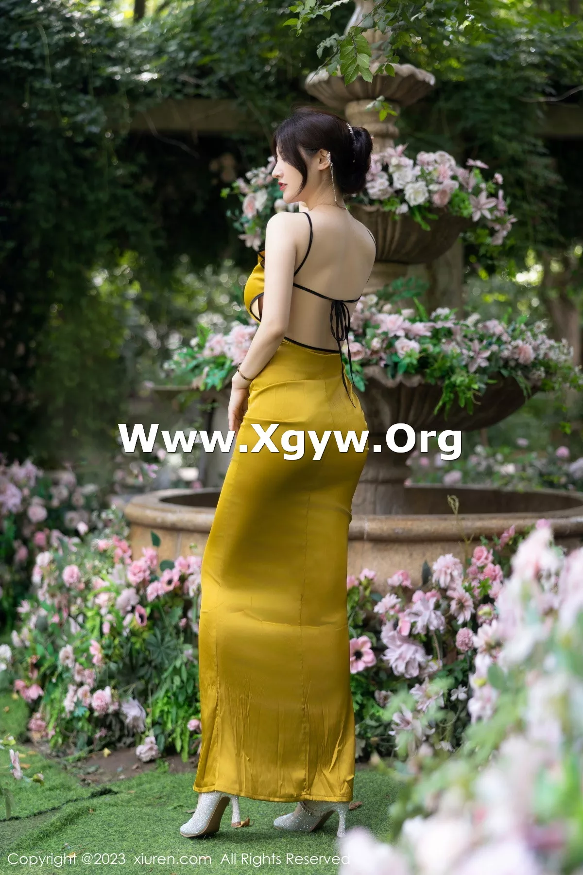 [XiuRen秀人网]第7302期诗诗写真 [83P]-026