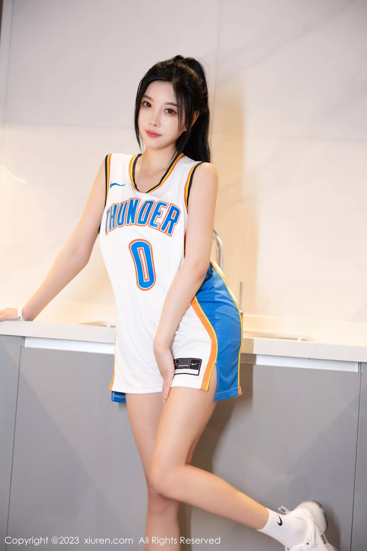 [XiuRen秀人网]第7304期杨晨晨写真 [86P]-002