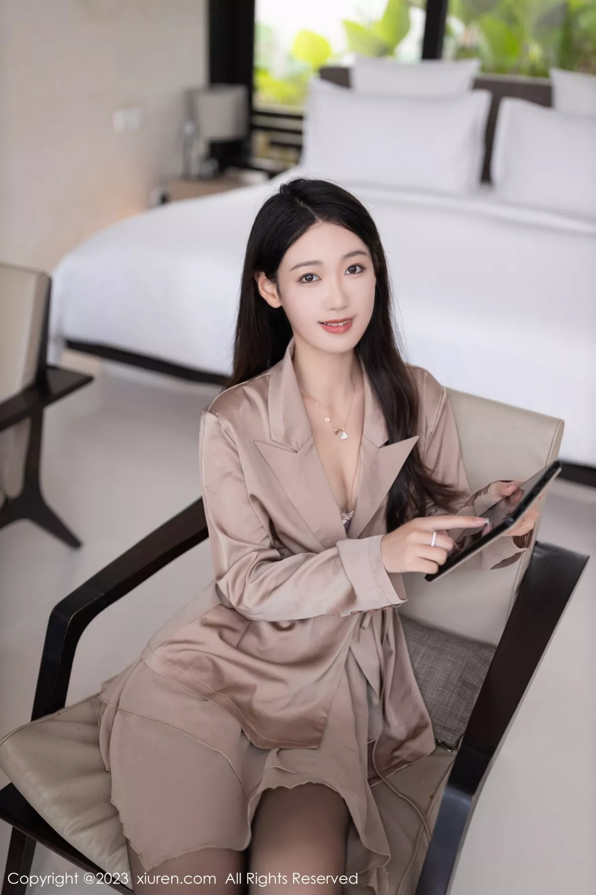 [XiuRen秀人网]第7333期唐安琪写真 [80P]-002