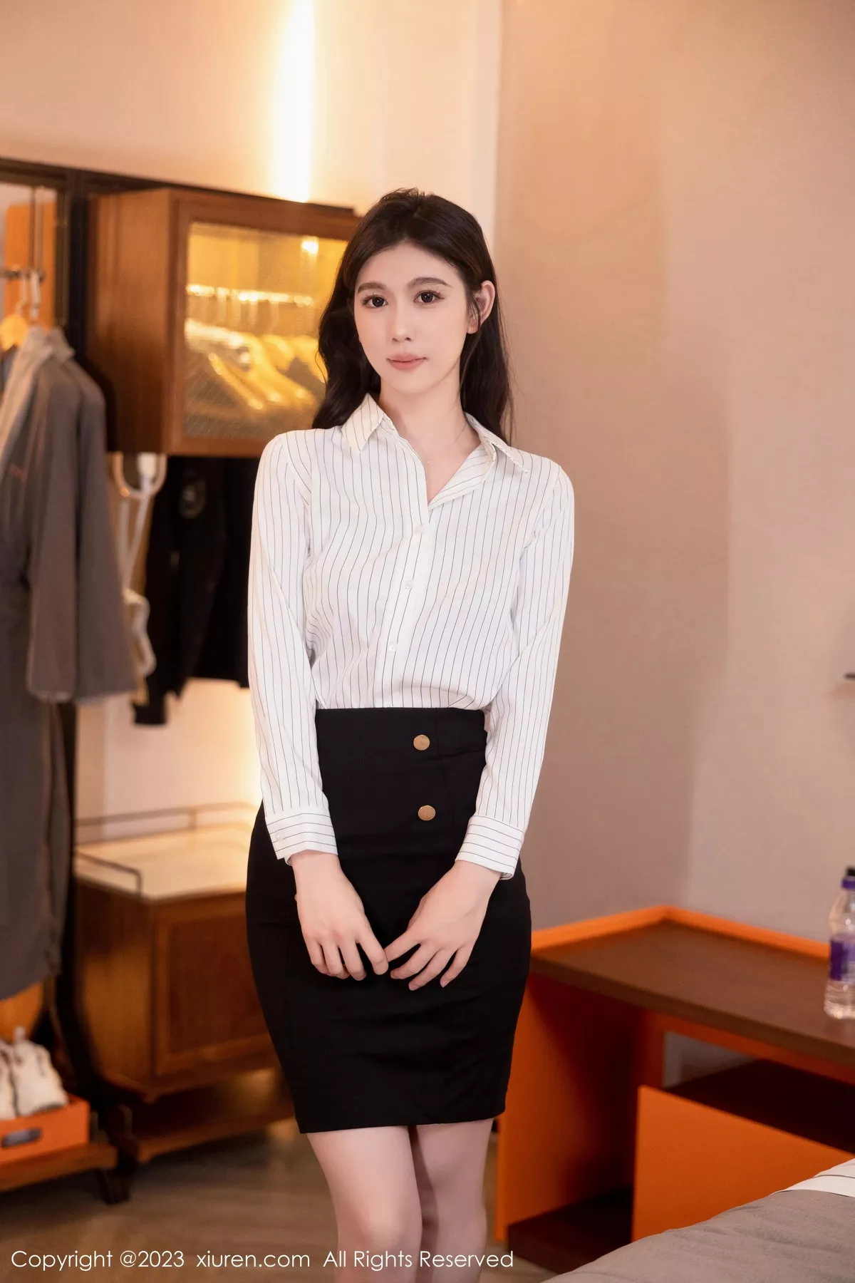 [XiuRen秀人网]第7335期李雅柔写真 [60P]-001