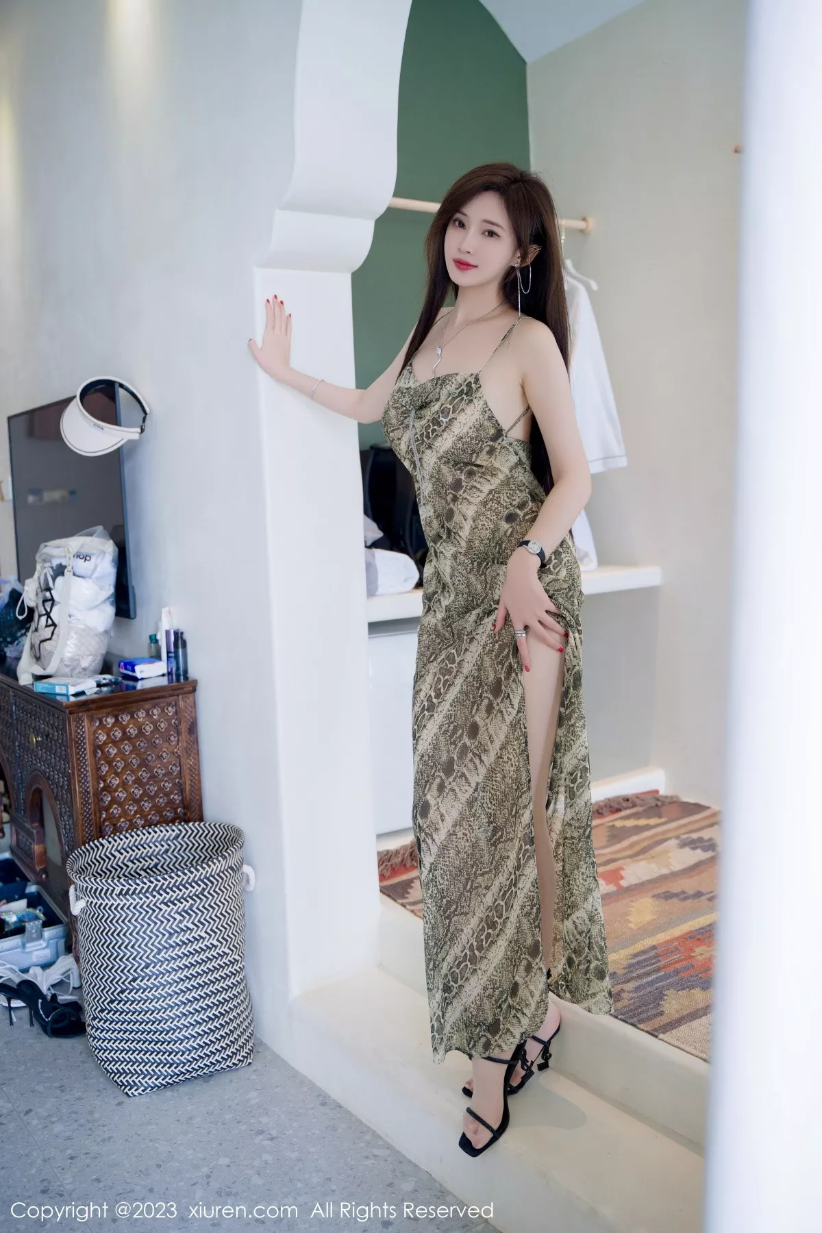 [XiuRen秀人网]第7339期周妍希写真 [85P]-002