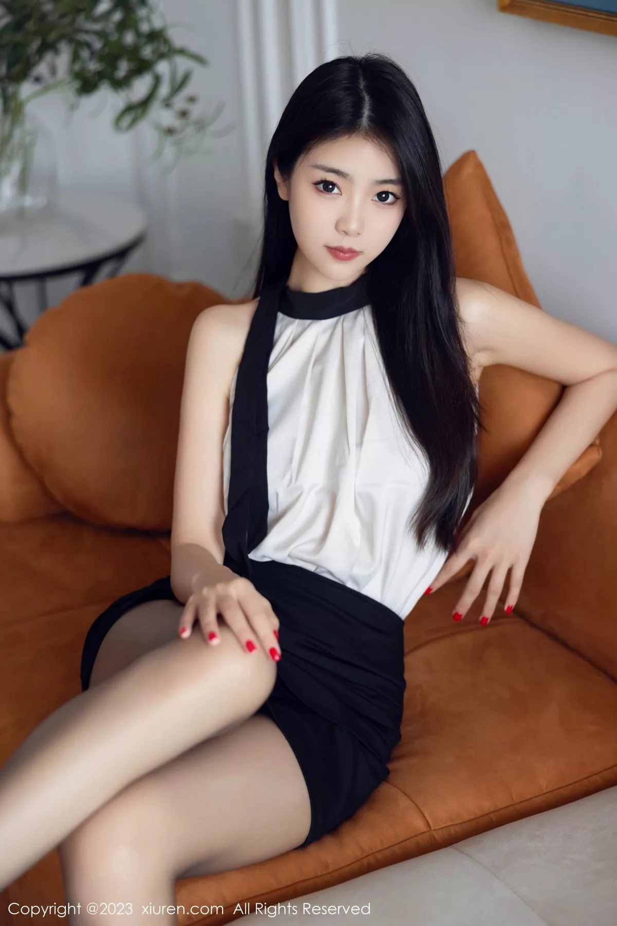 [XiuRen秀人网]第7342期可乐写真 [81P]-002